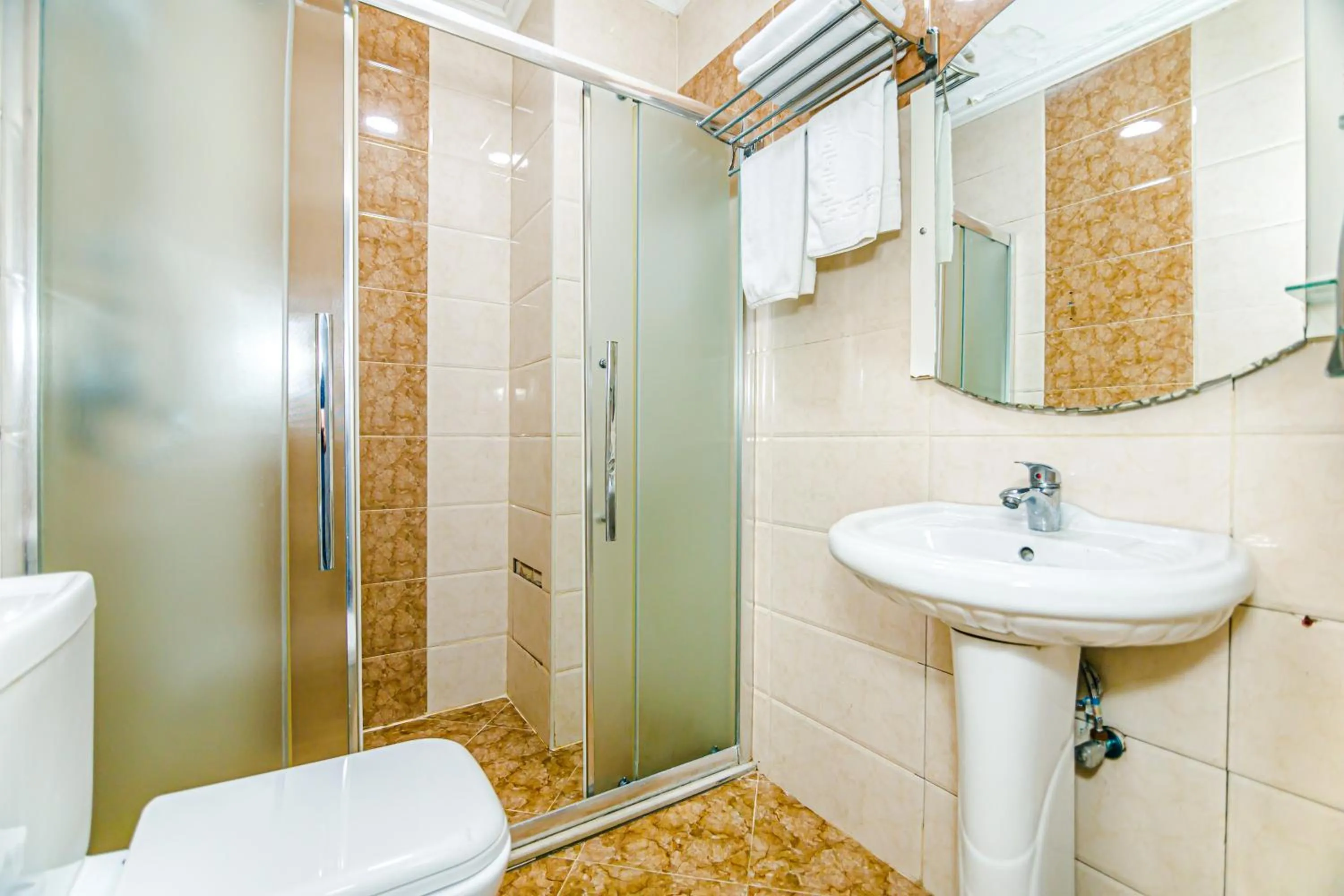 Bathroom in Maris Hotel Baku