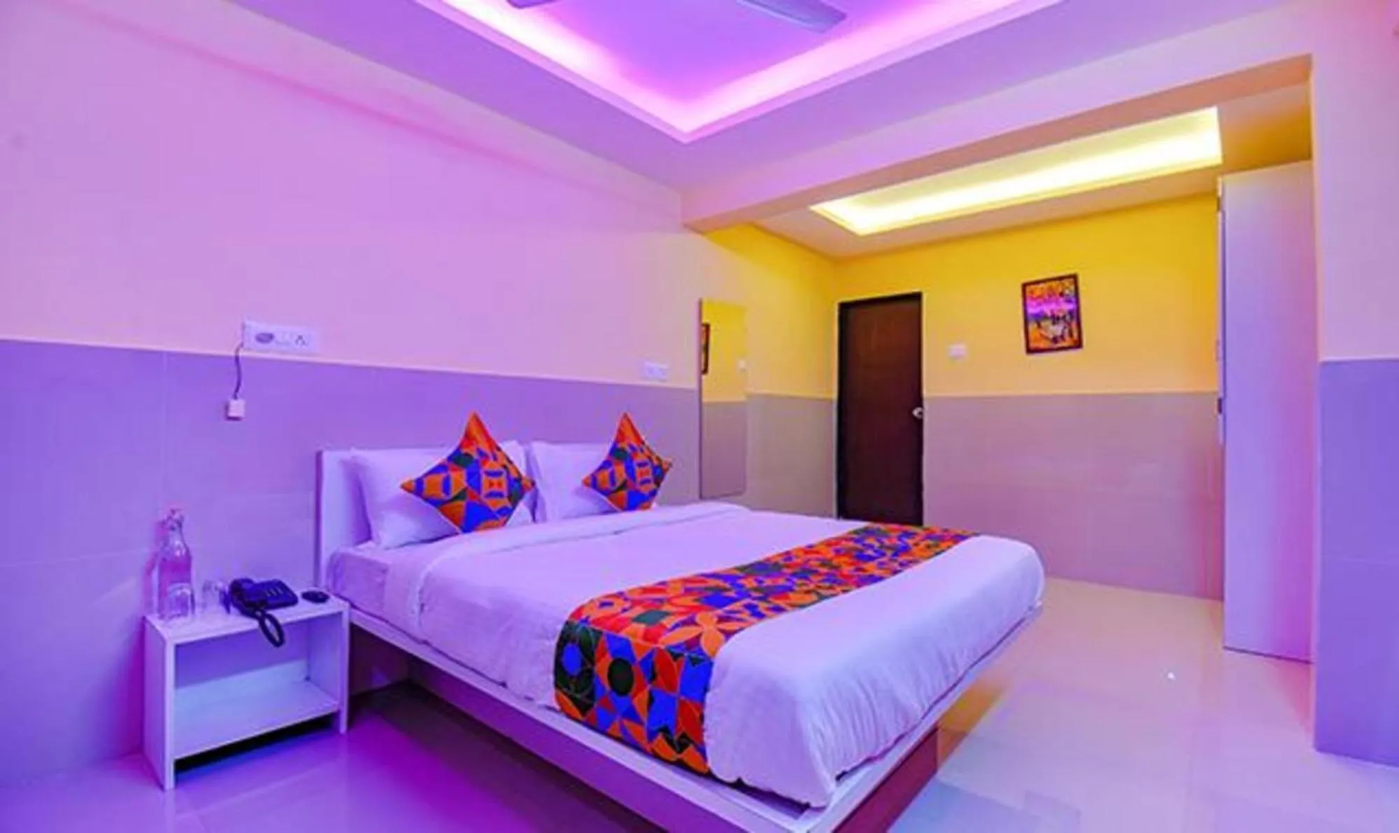 Photo of the whole room, Bed in FabHotel Empire Executive - Nr HINJEWADI PHASE 1