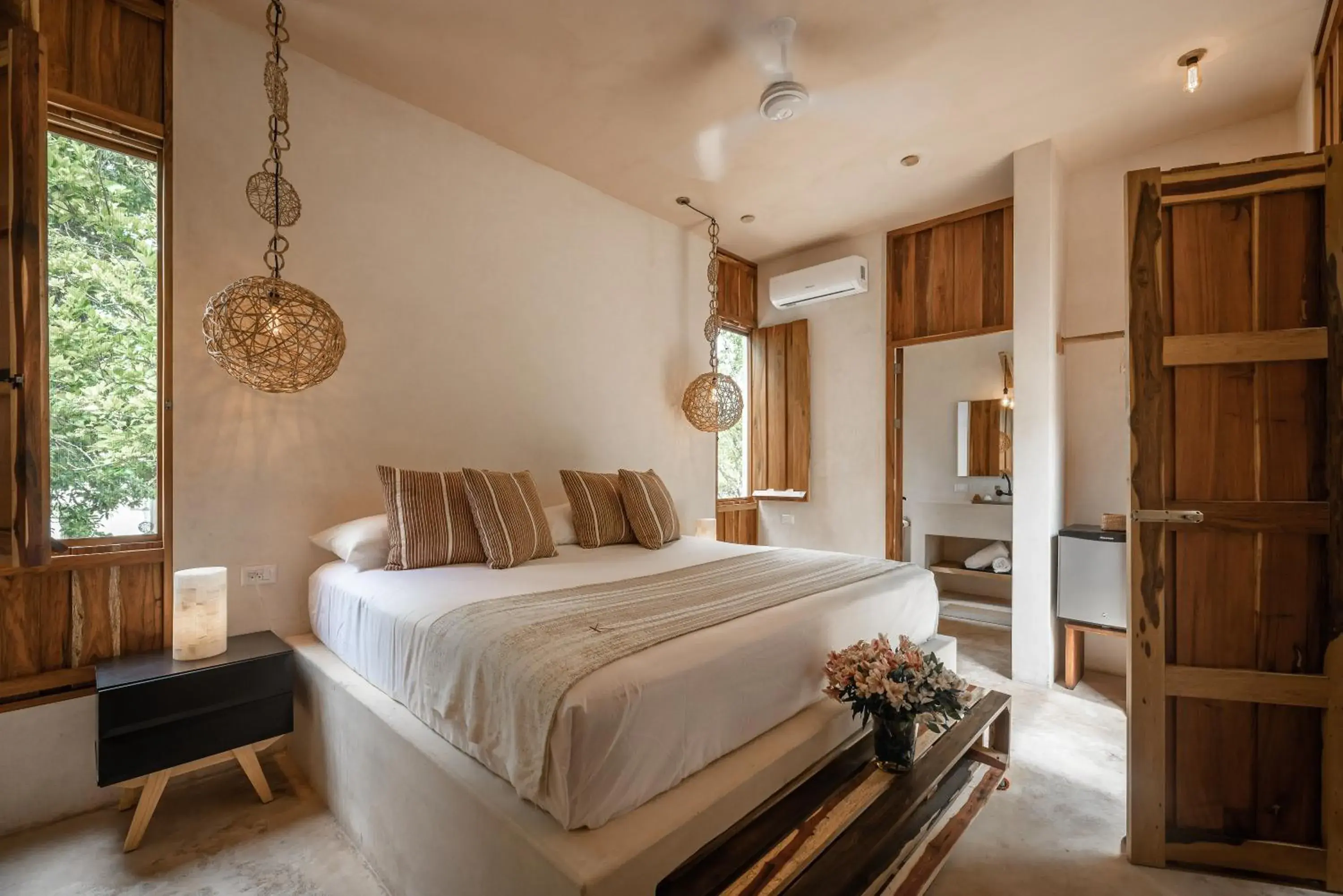 Deluxe Queen Room in Casa Kacaya Deluxe Queen Room in Casa Kacaya