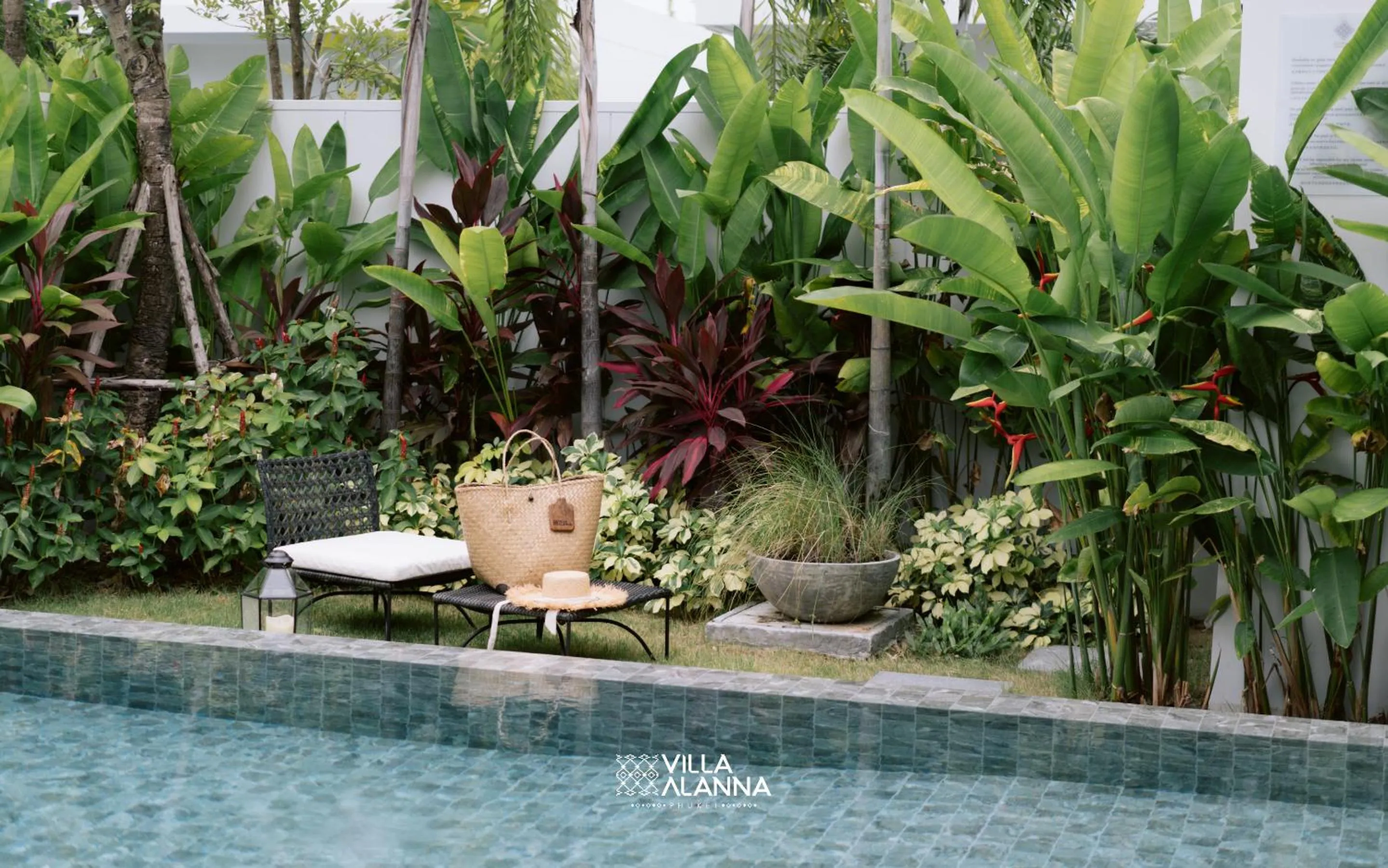 Garden in Villa Alanna Phuket