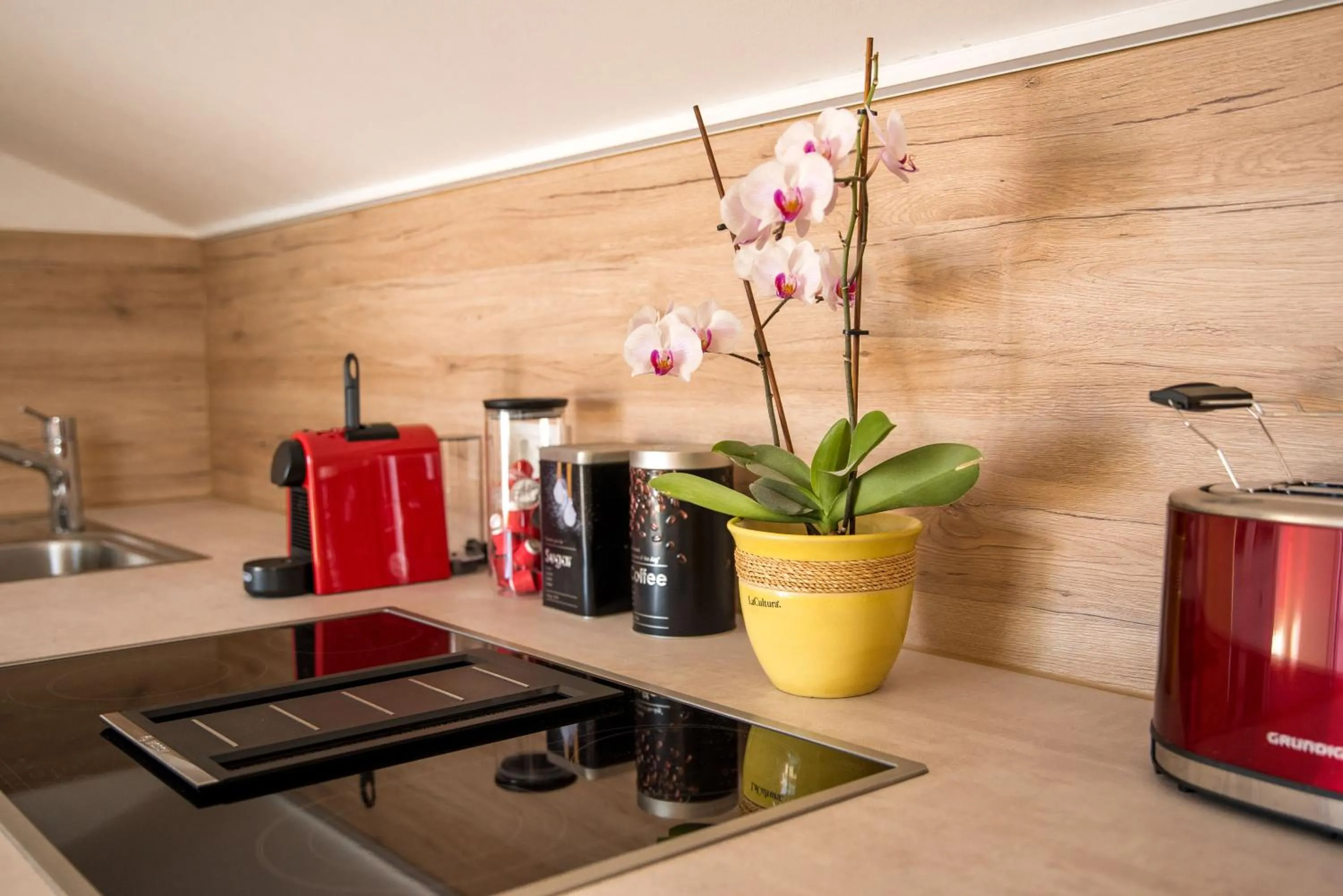 Coffee/tea facilities in Villa Aurora