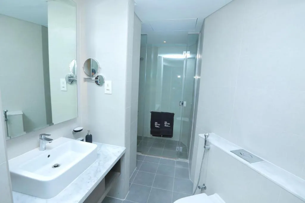 Damac Maison Prive Deluxe Studio with Burj-khalifa view