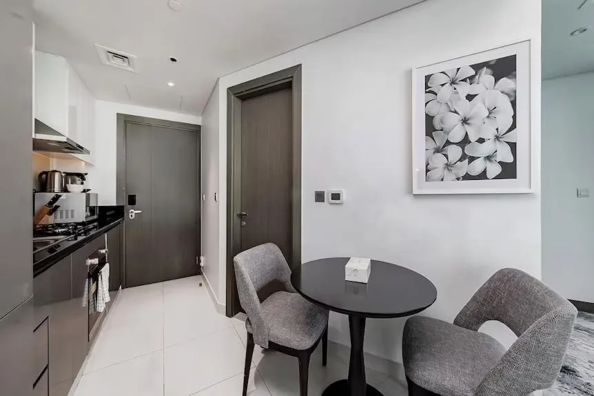 Damac Maison Prive Deluxe Studio with Water Canal View