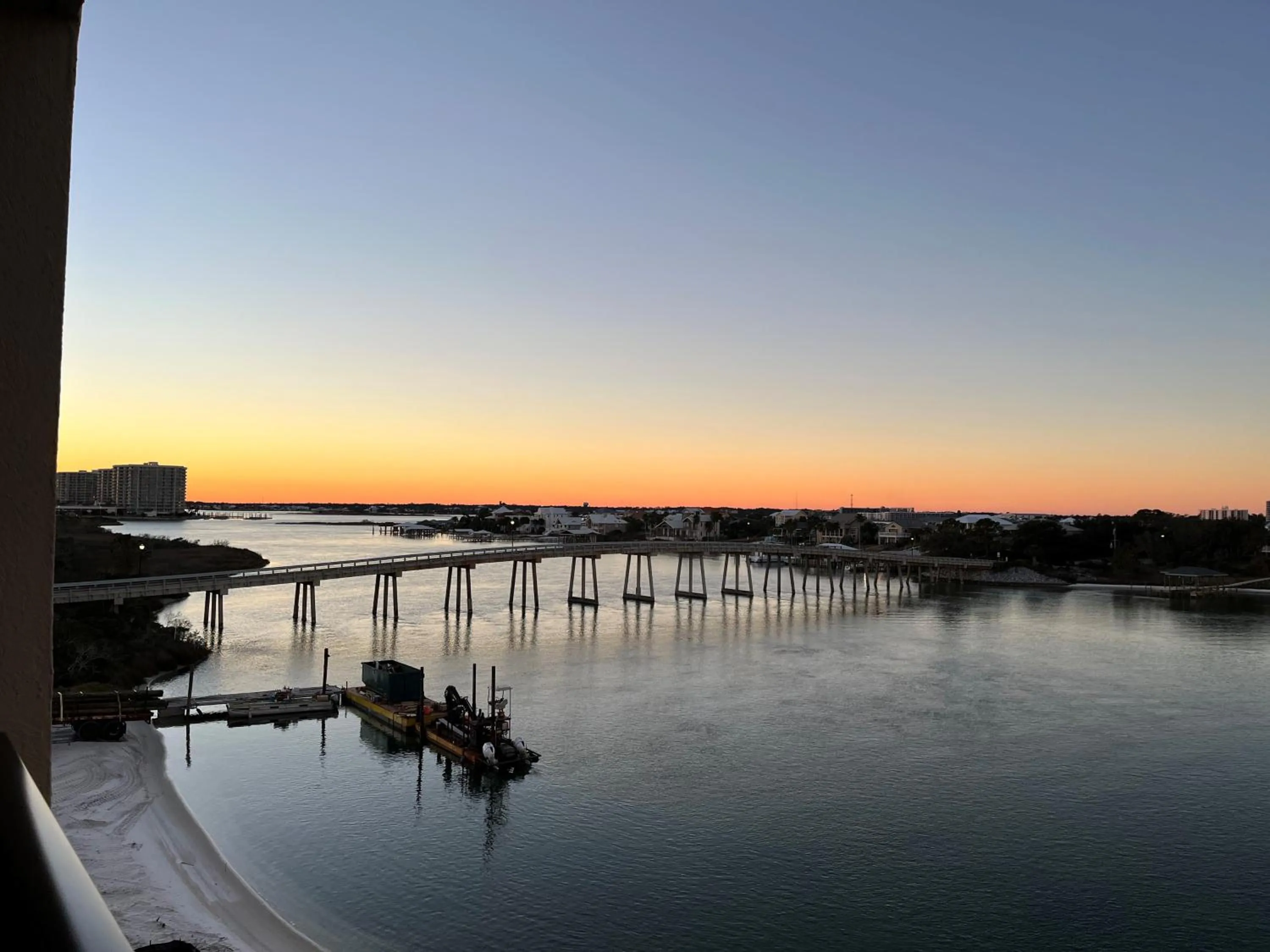 Sunset in Ole River Hideway, Orange Beach, Updated 2 Bedroom Waterfront Condo, Wind Drift