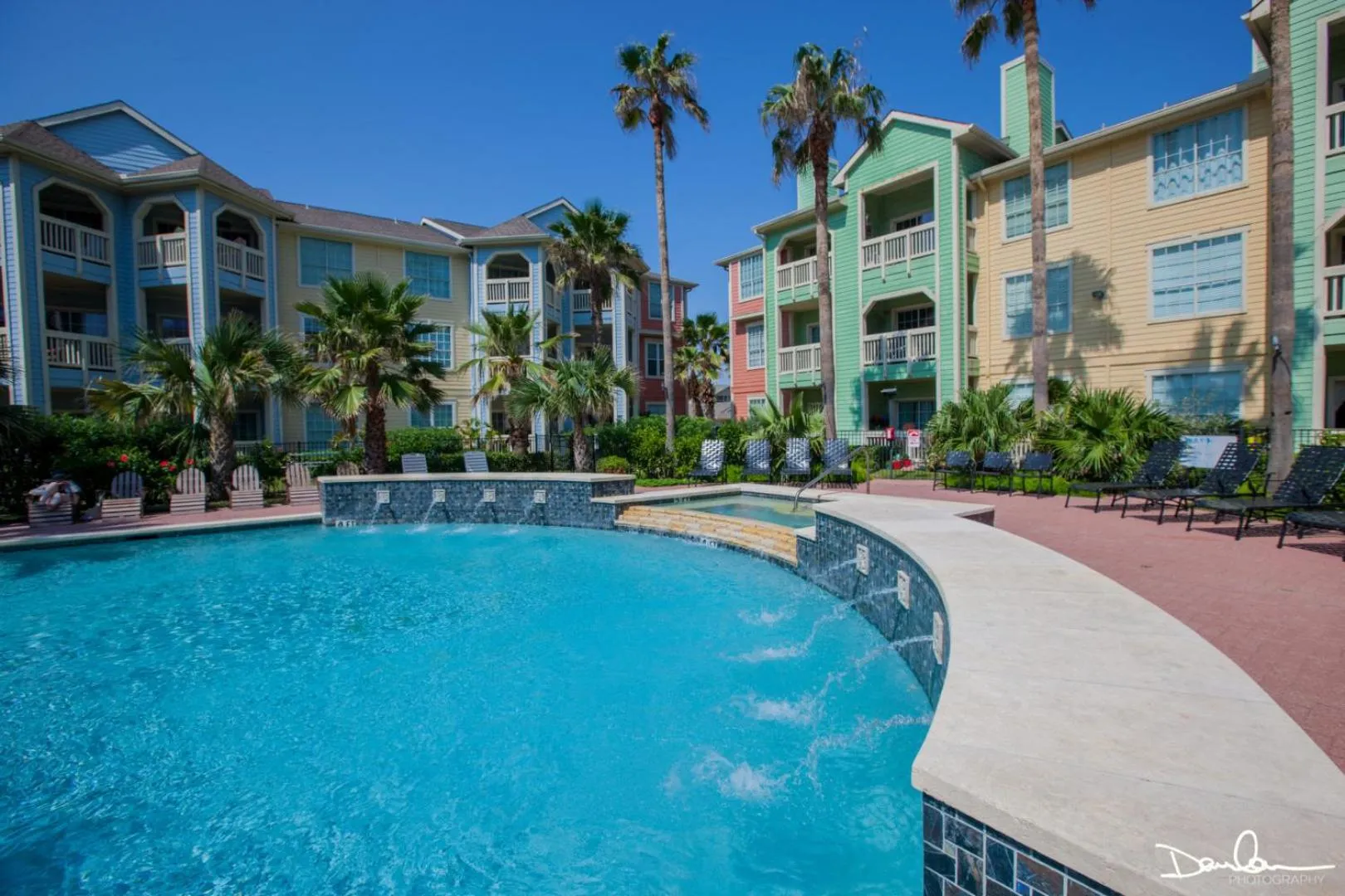 Swimming pool in Island Getaway