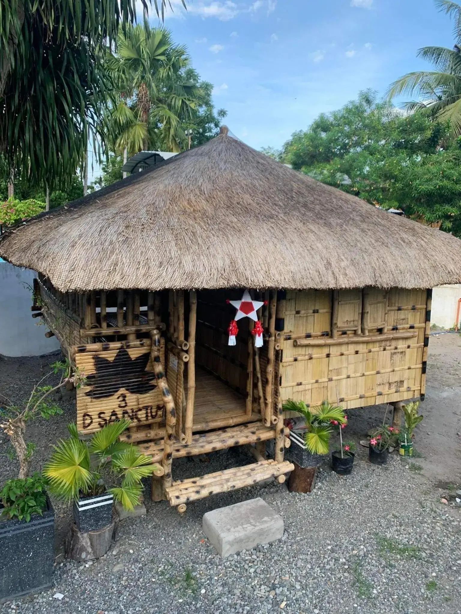 Facade/entrance in D Sanctum Resort Facade/entrance in D Sanctum Resort