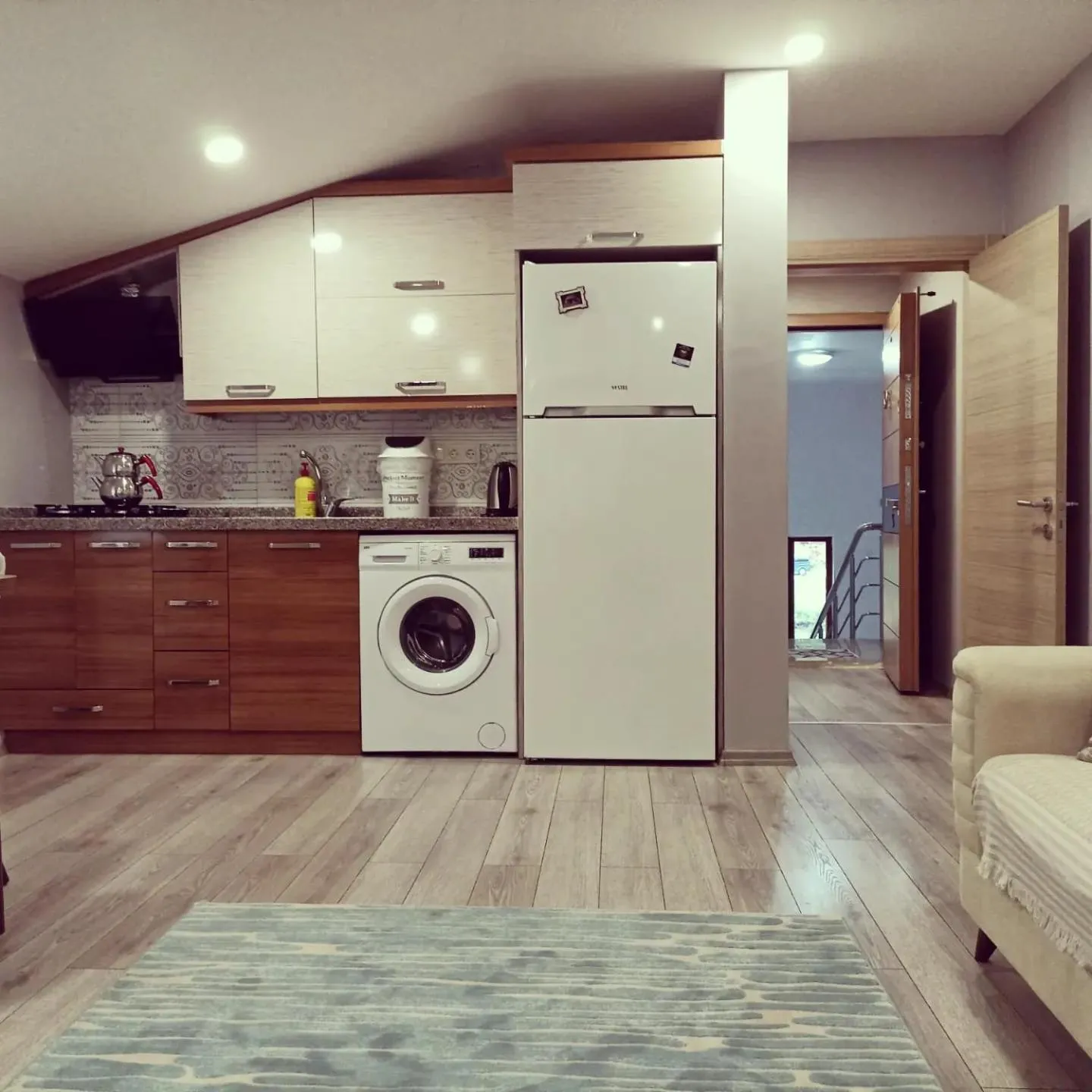 Kitchen or kitchenette in Han PANSİYON