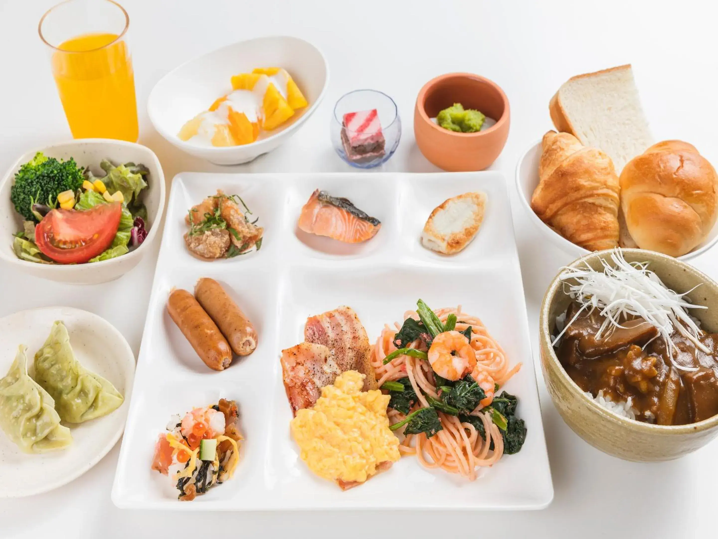 Food and drinks in Sotetsu Fresa Inn Sendai Food and drinks in Sotetsu Fresa Inn Sendai