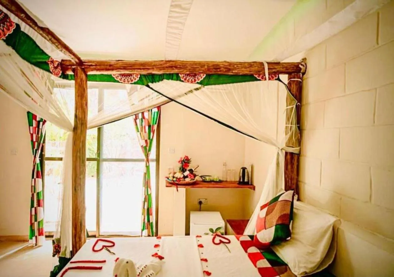 Bedroom, Bed in Tropicana Garden