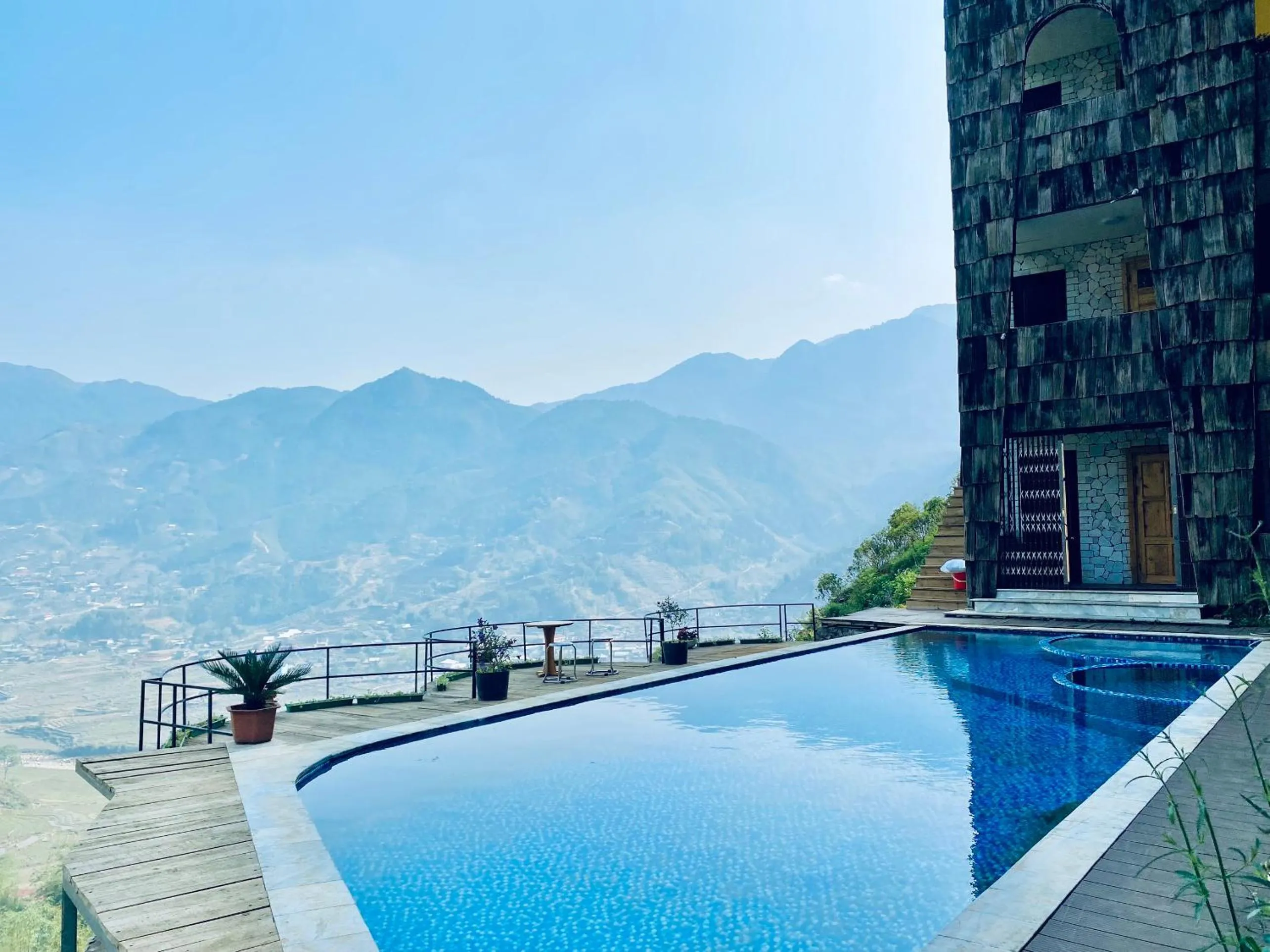 Day in Arista Homestay