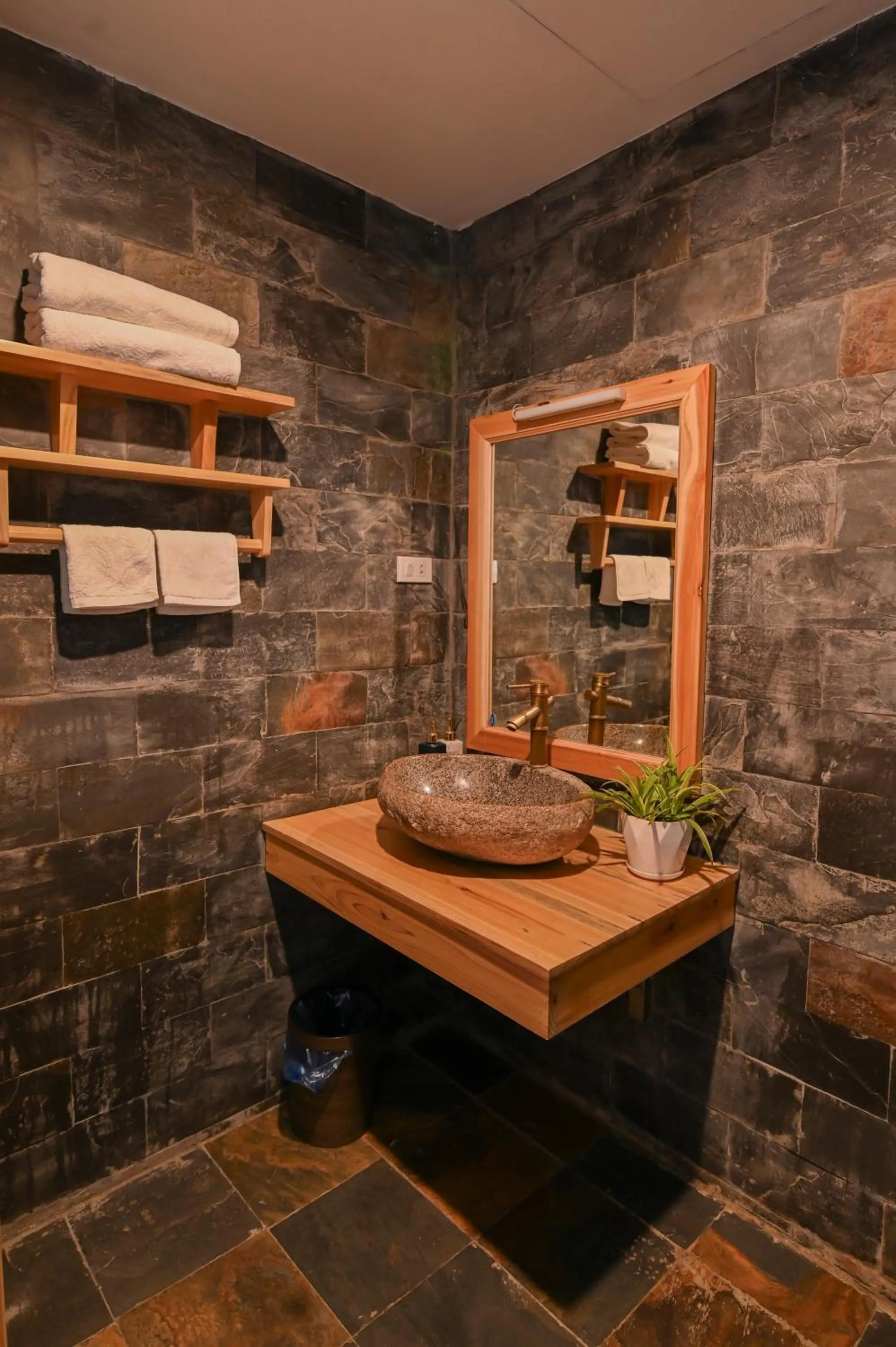 Bathroom in Arista Homestay