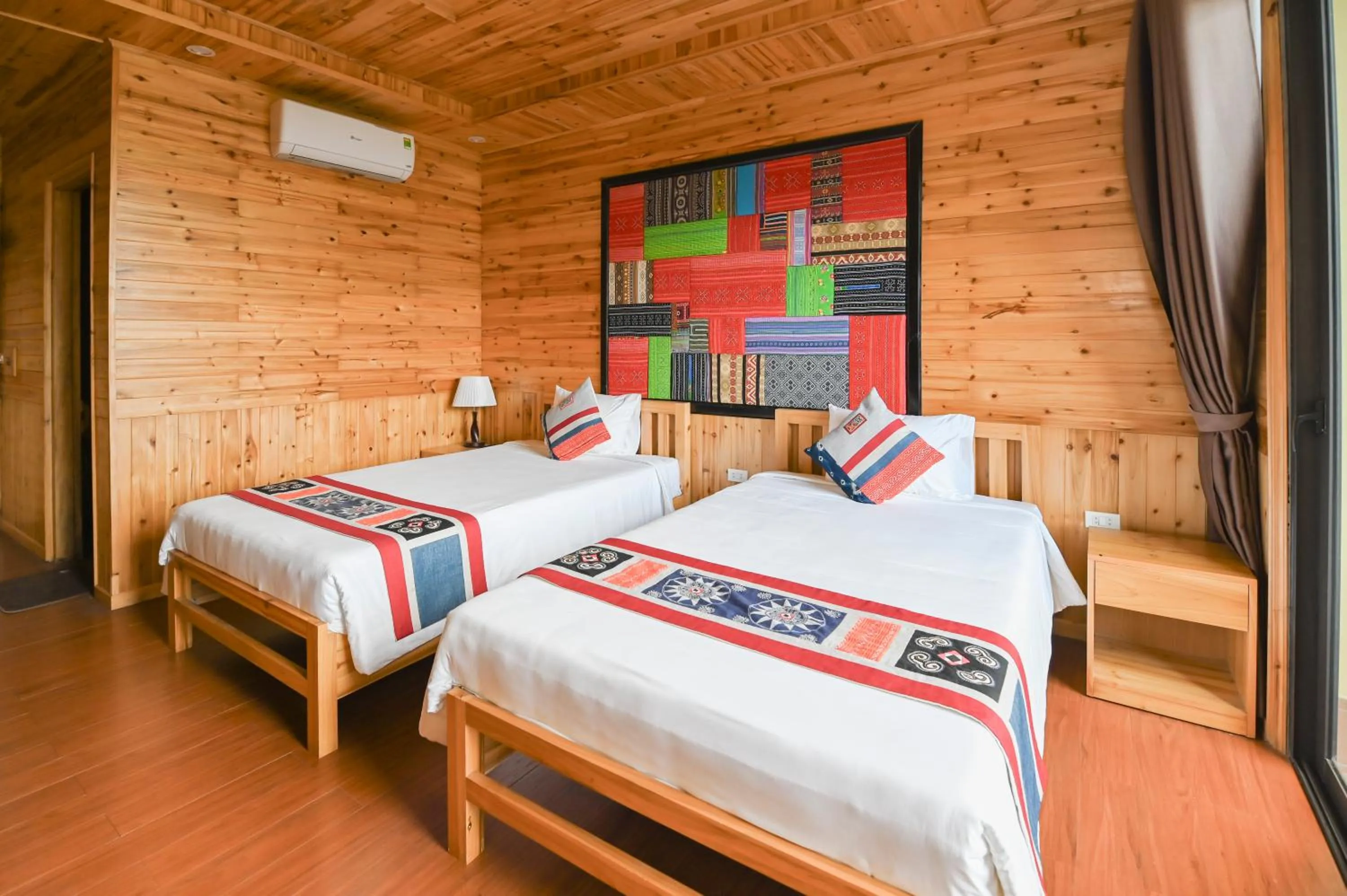 Photo of the whole room, Bed in Arista Homestay