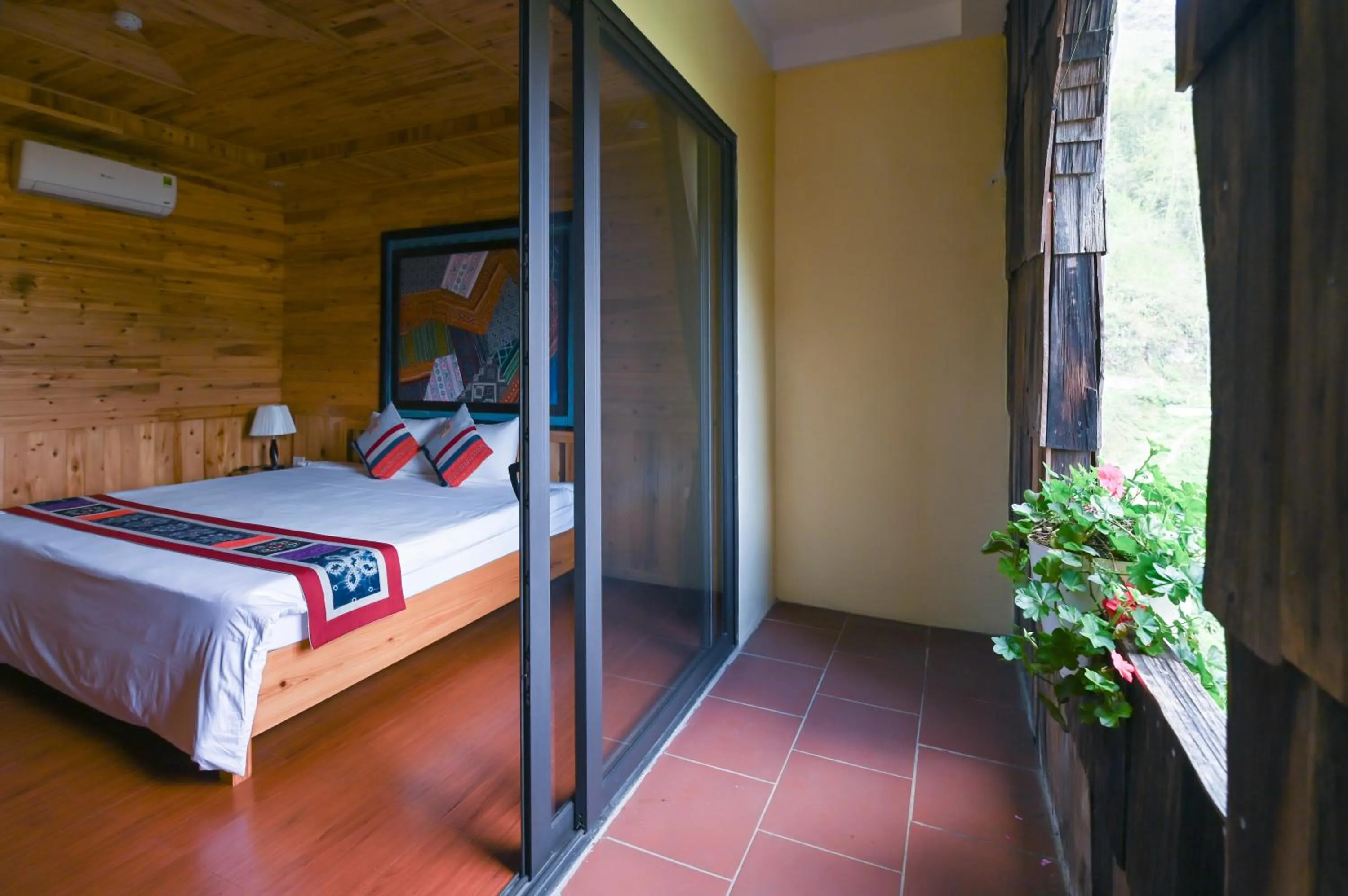 Bedroom, Bed in Arista Homestay