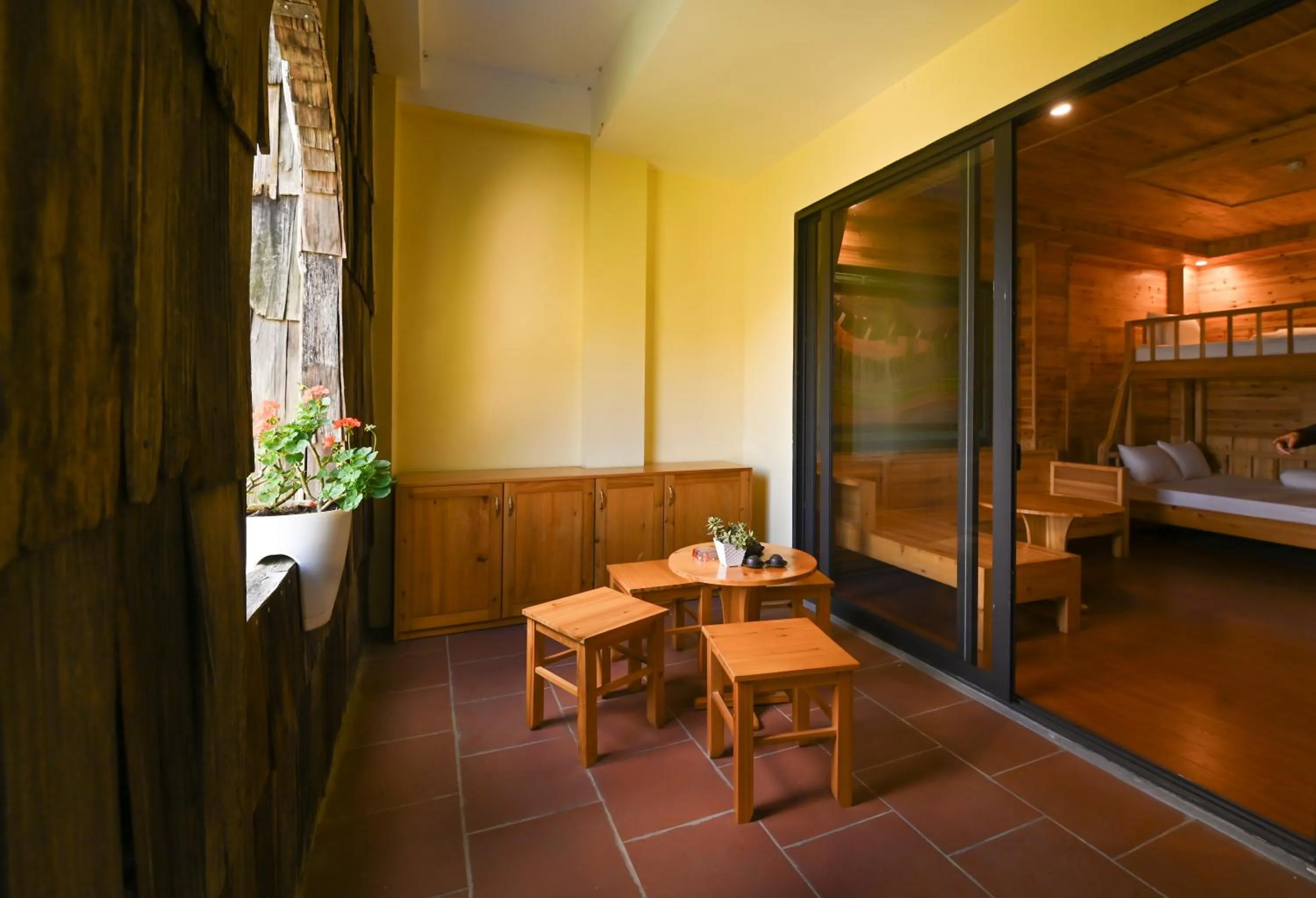 Photo of the whole room, Bed in Arista Homestay