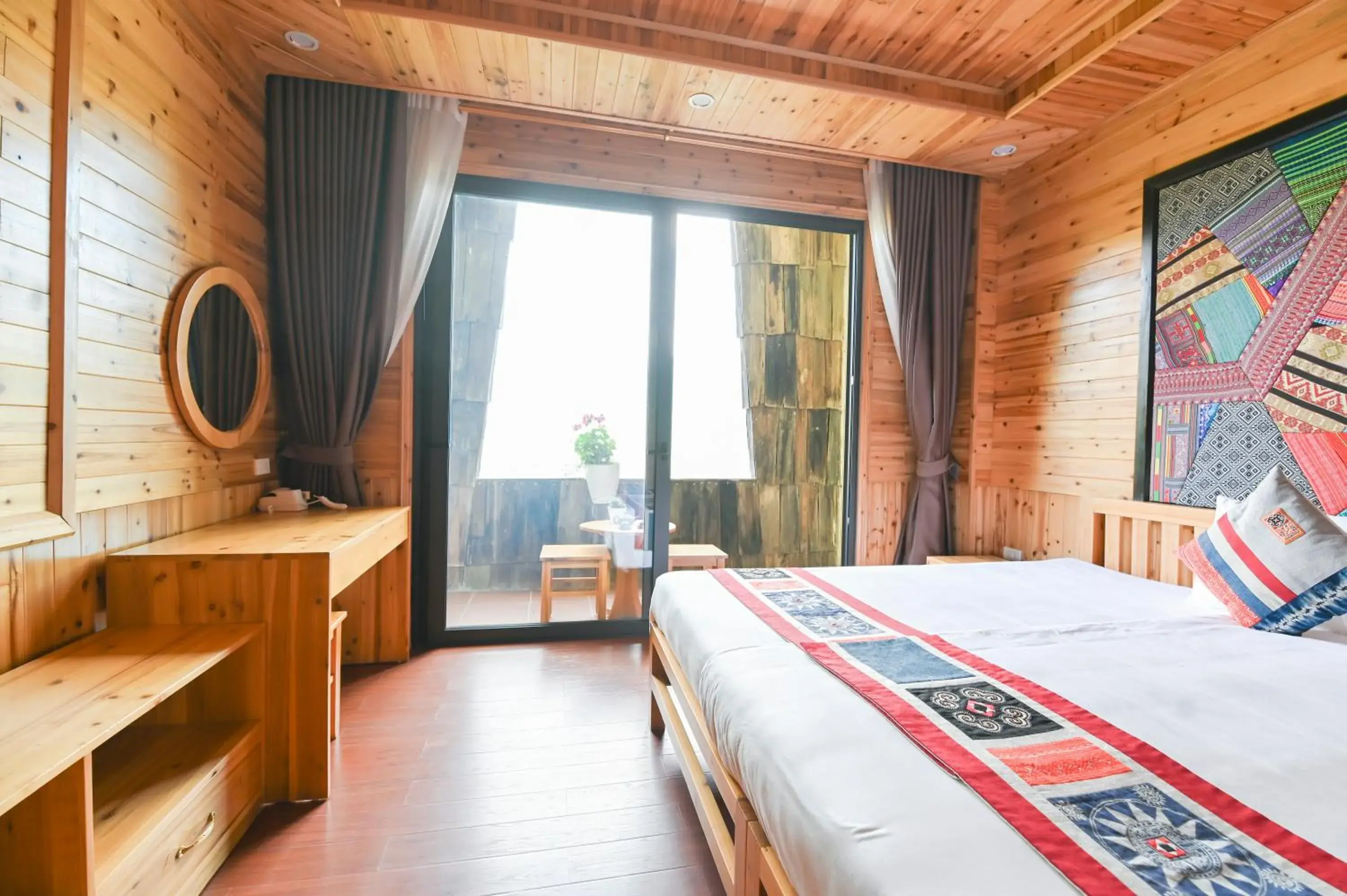 Twin Room with Mountain View in Arista Homestay Twin Room with Mountain View in Arista Homestay