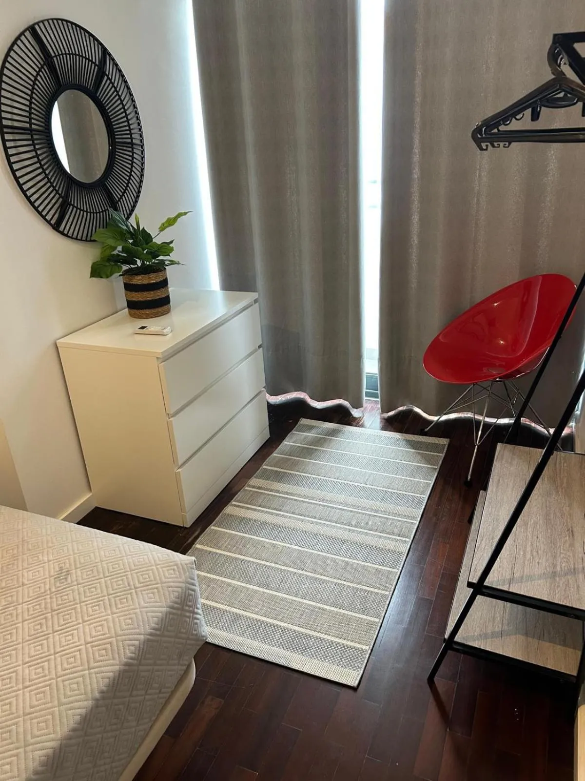 Bed in 2Stay - A2