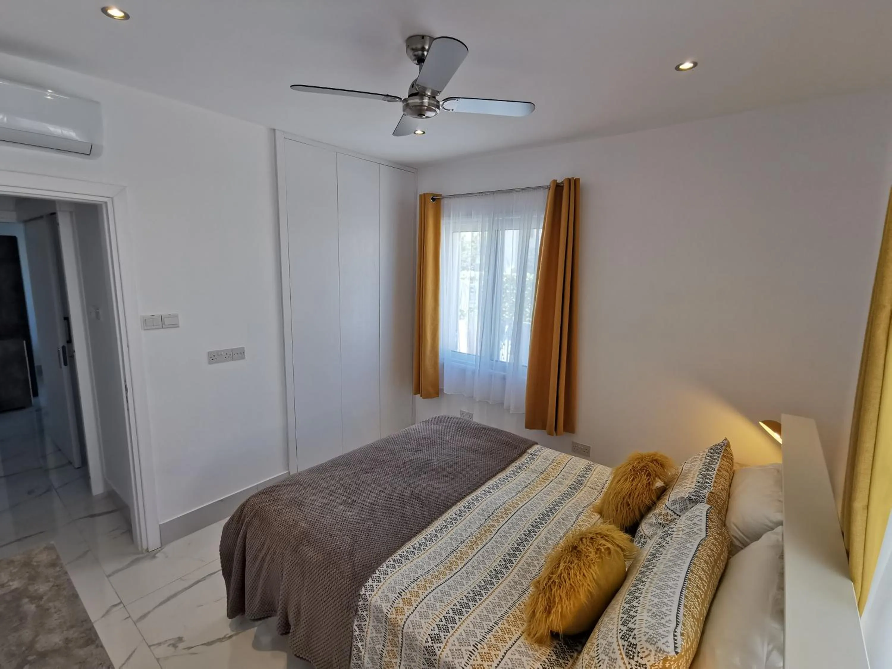Bedroom, Bed in Paphos Gardens Apartment