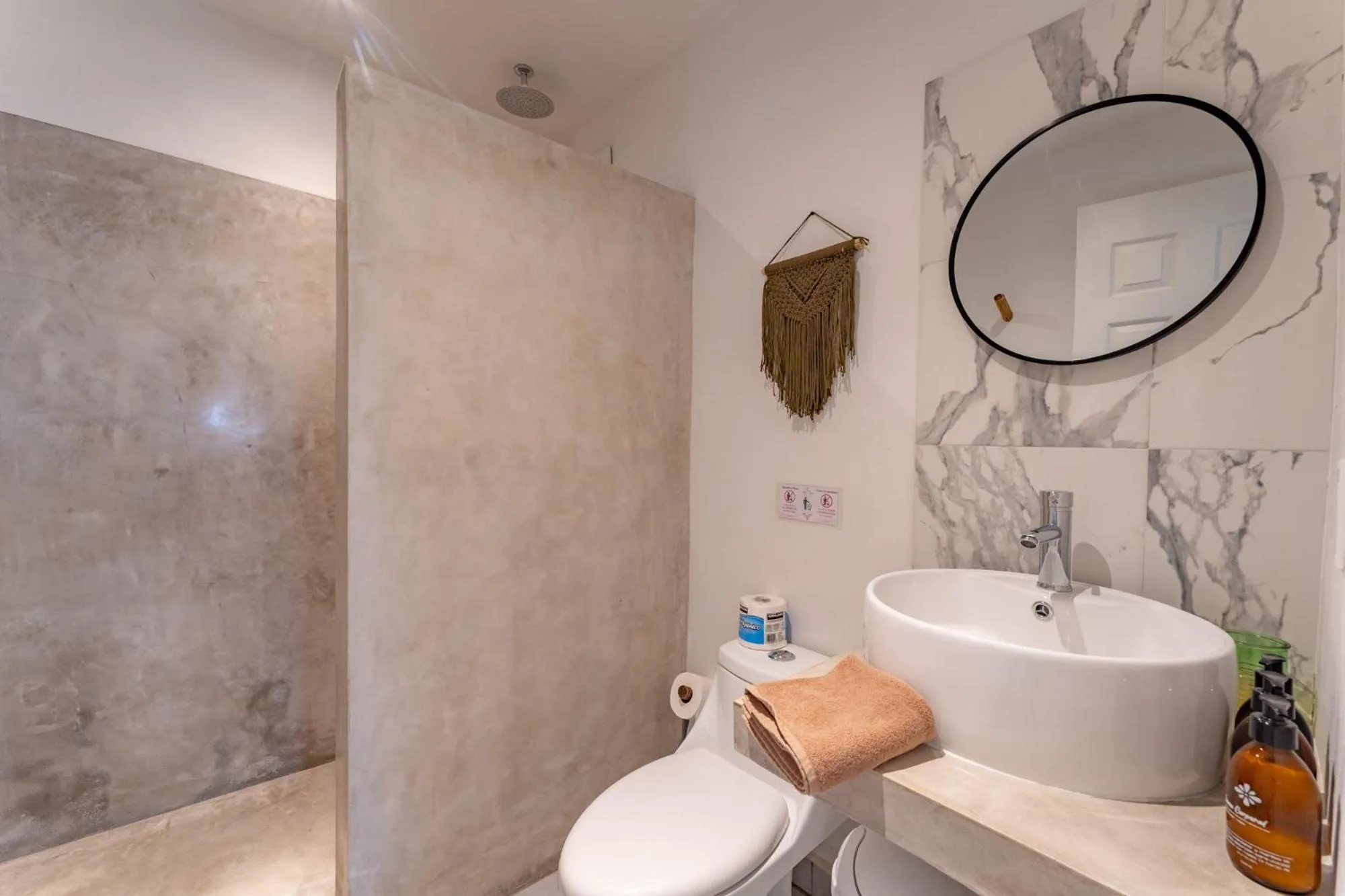 Bathroom in Casa Yako