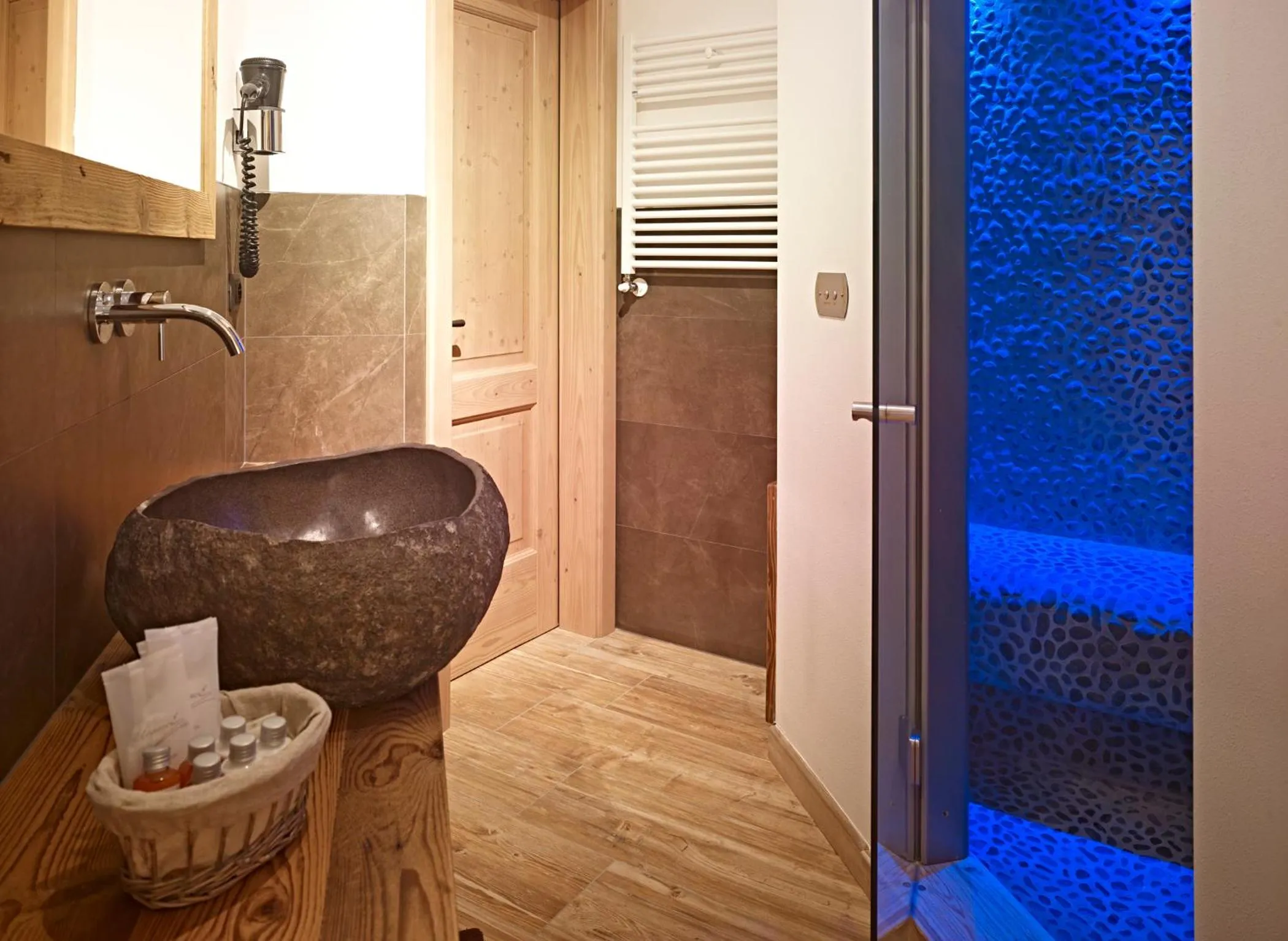 Bathroom in Ciasa Mancin Suite-Apartments
