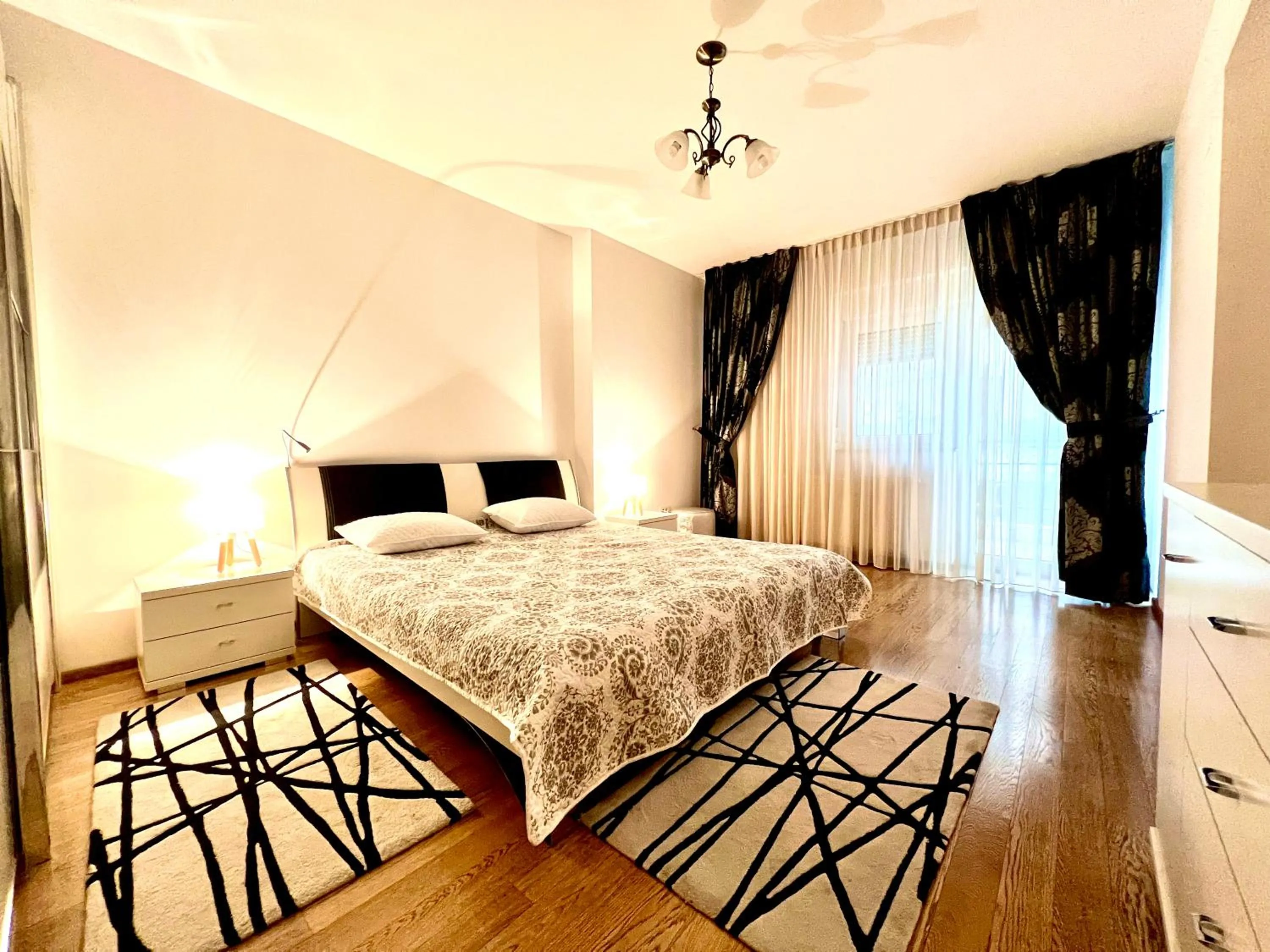 Herastrau Park Apartment