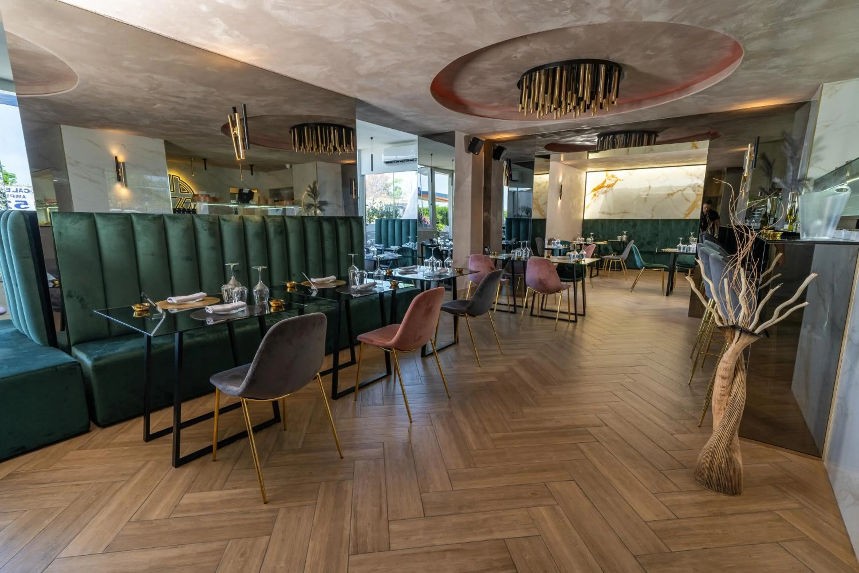 Restaurant/places to eat in Puteoli Palace Hotel