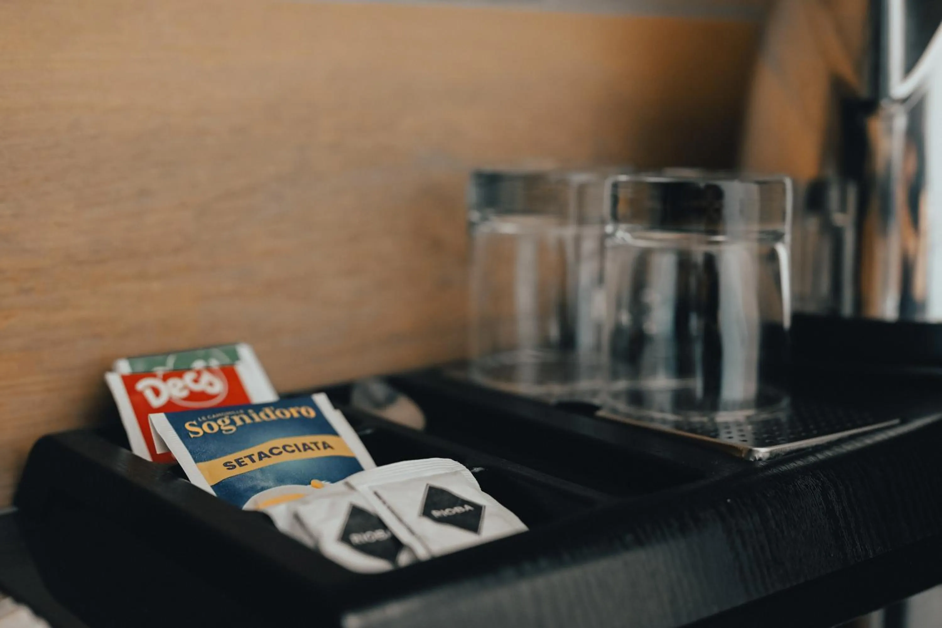 Coffee/tea facilities in Puteoli Palace Hotel