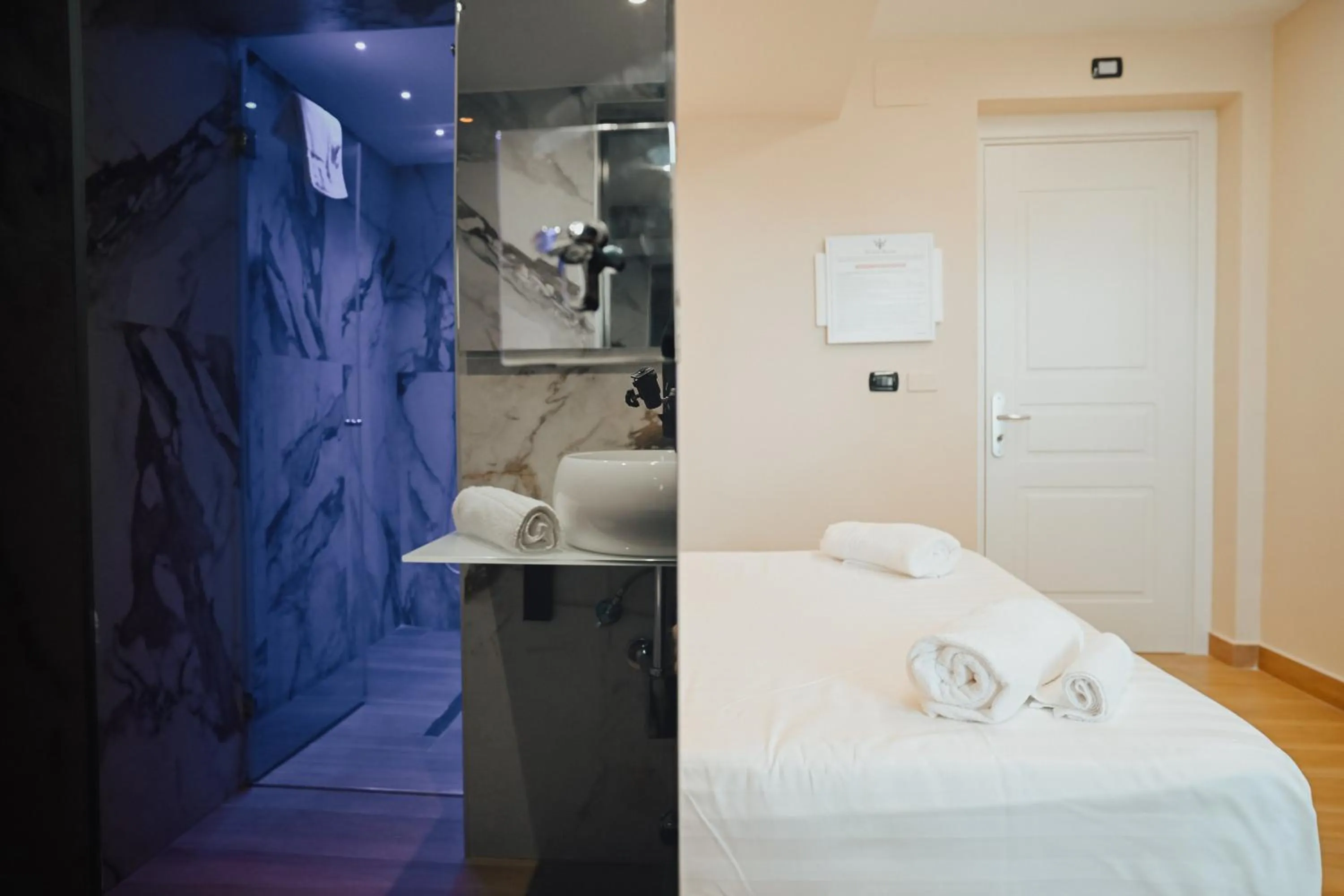 Bed in Puteoli Palace Hotel