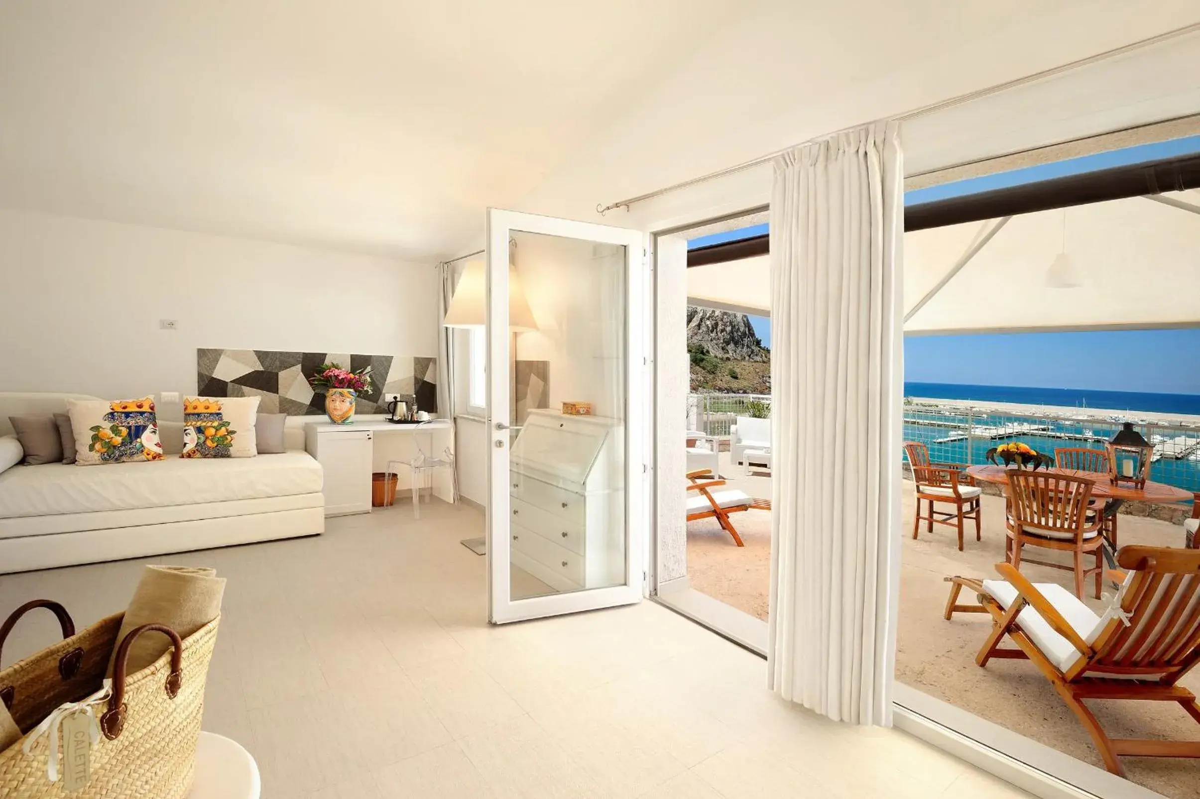 Villa with Sea View in Le Calette Bay Villa with Sea View in Le Calette Bay