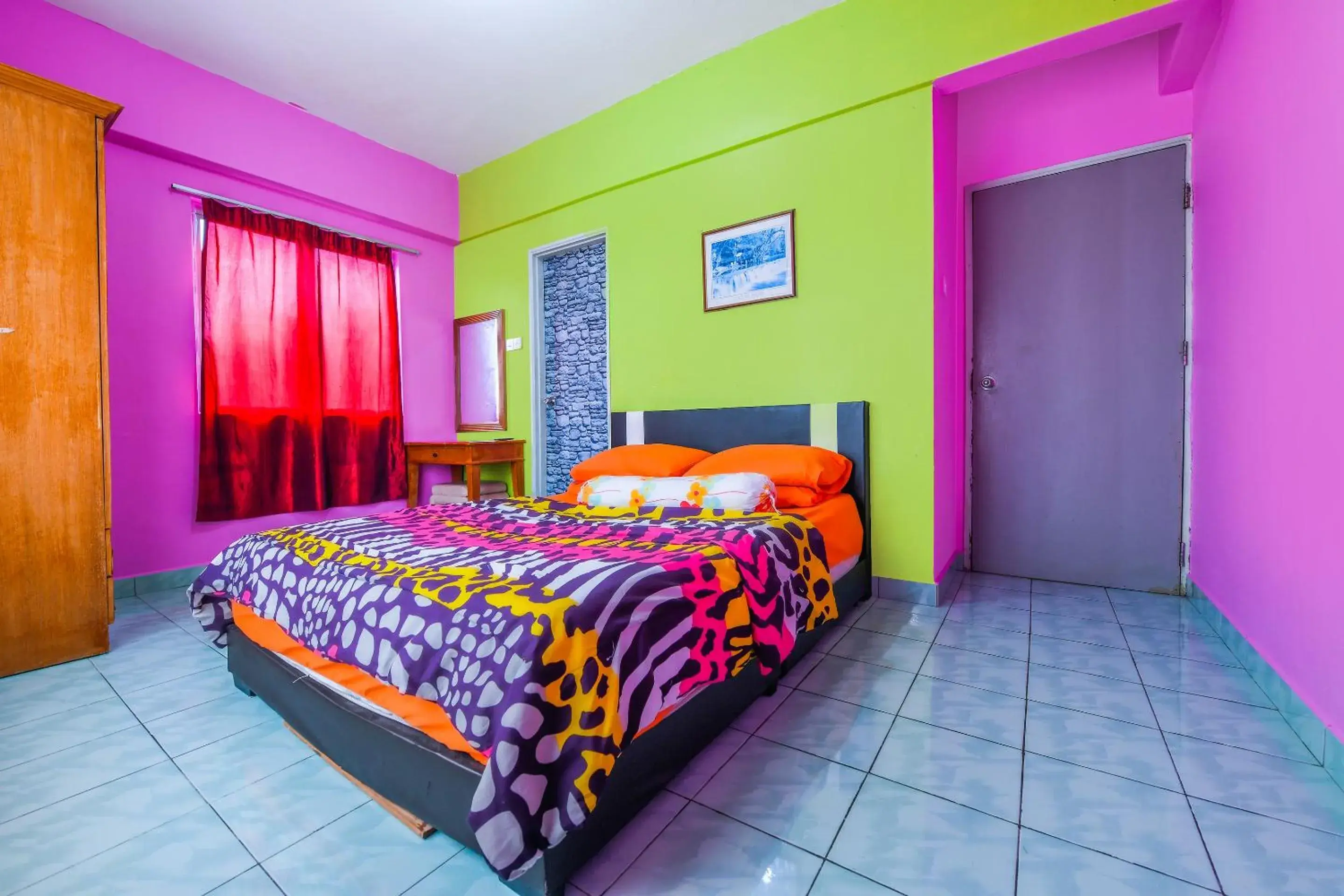 Bedroom, Bed in OYO Home 90466 JC Sunshine Bay Resort Apartment Port Dickson