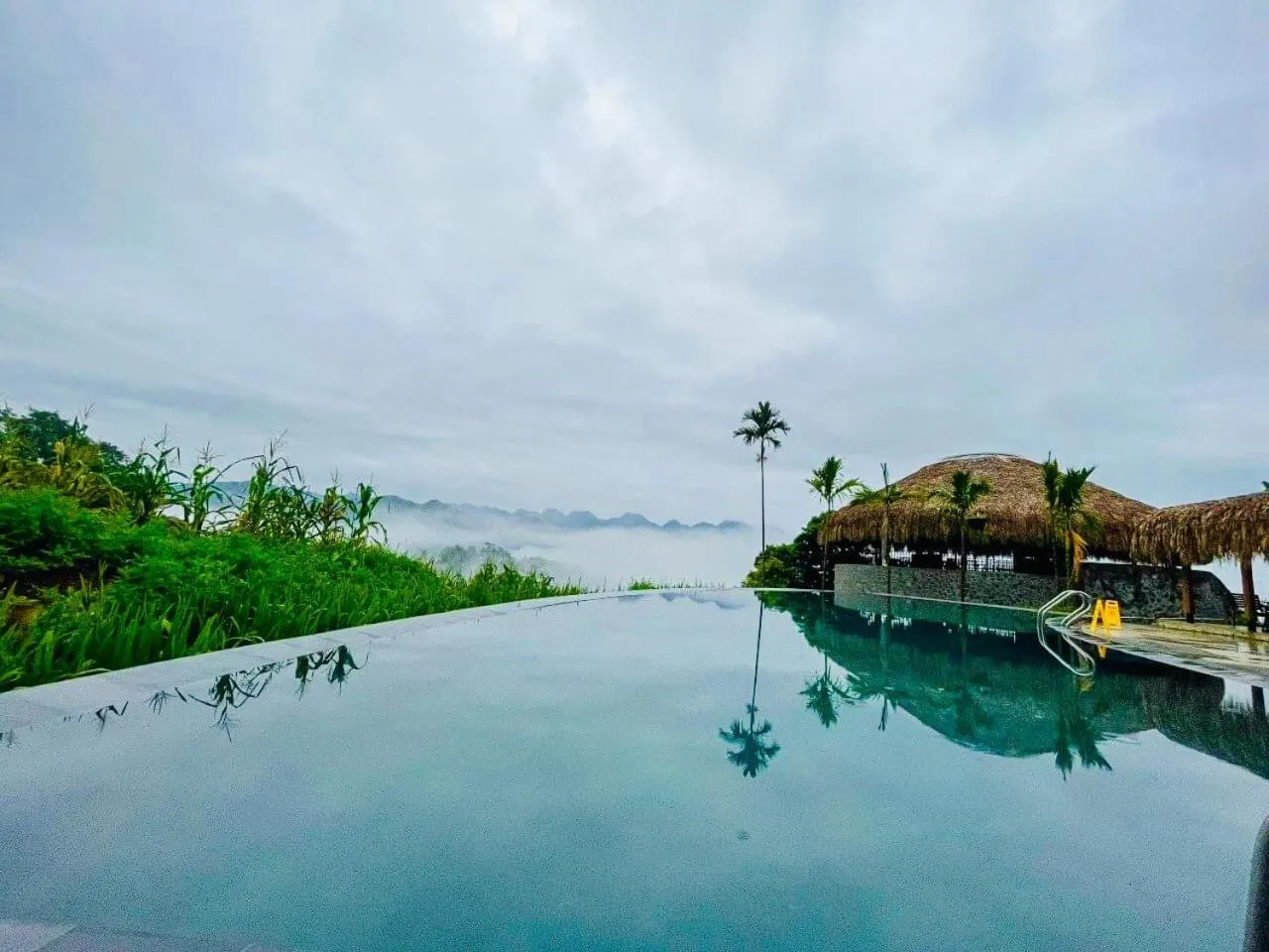 Swimming pool in PU LUONG BOCBANDI RETREAT