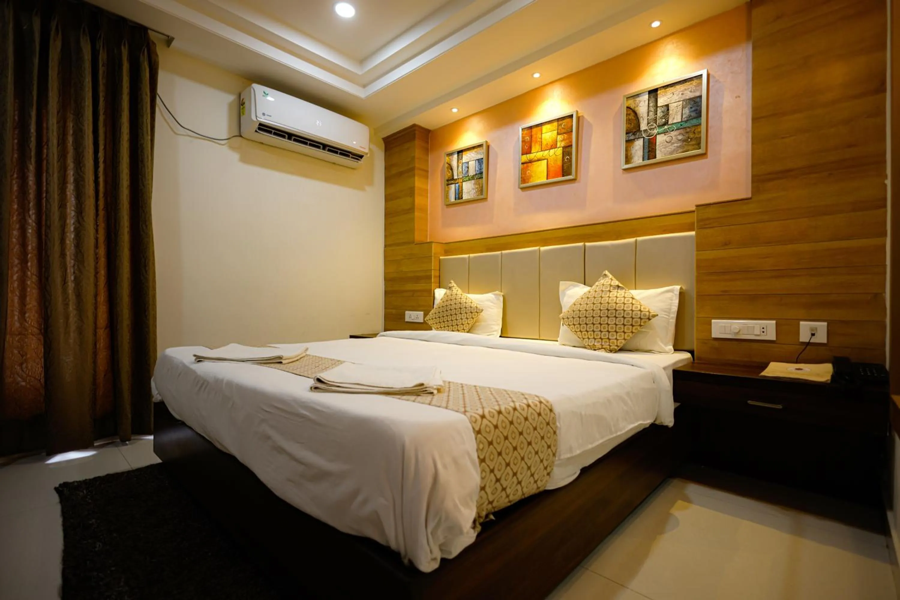 Bed in M Square Hotel