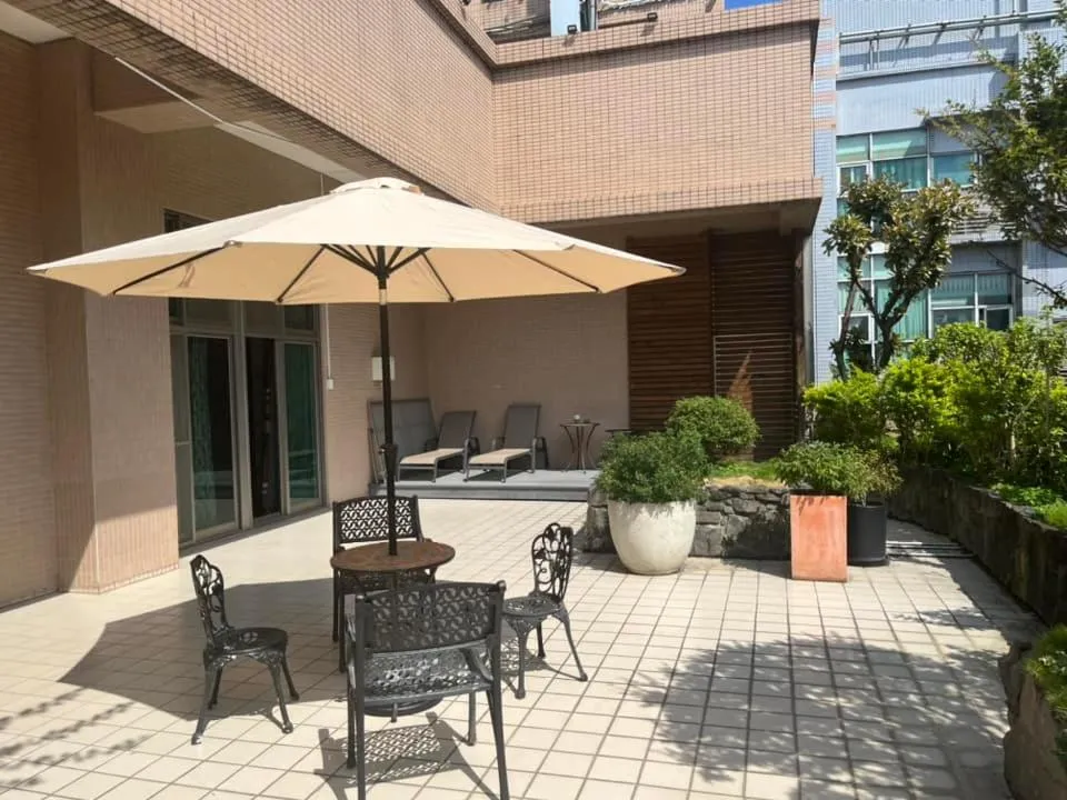 Garden view in XINSHE Hotel - Linsen