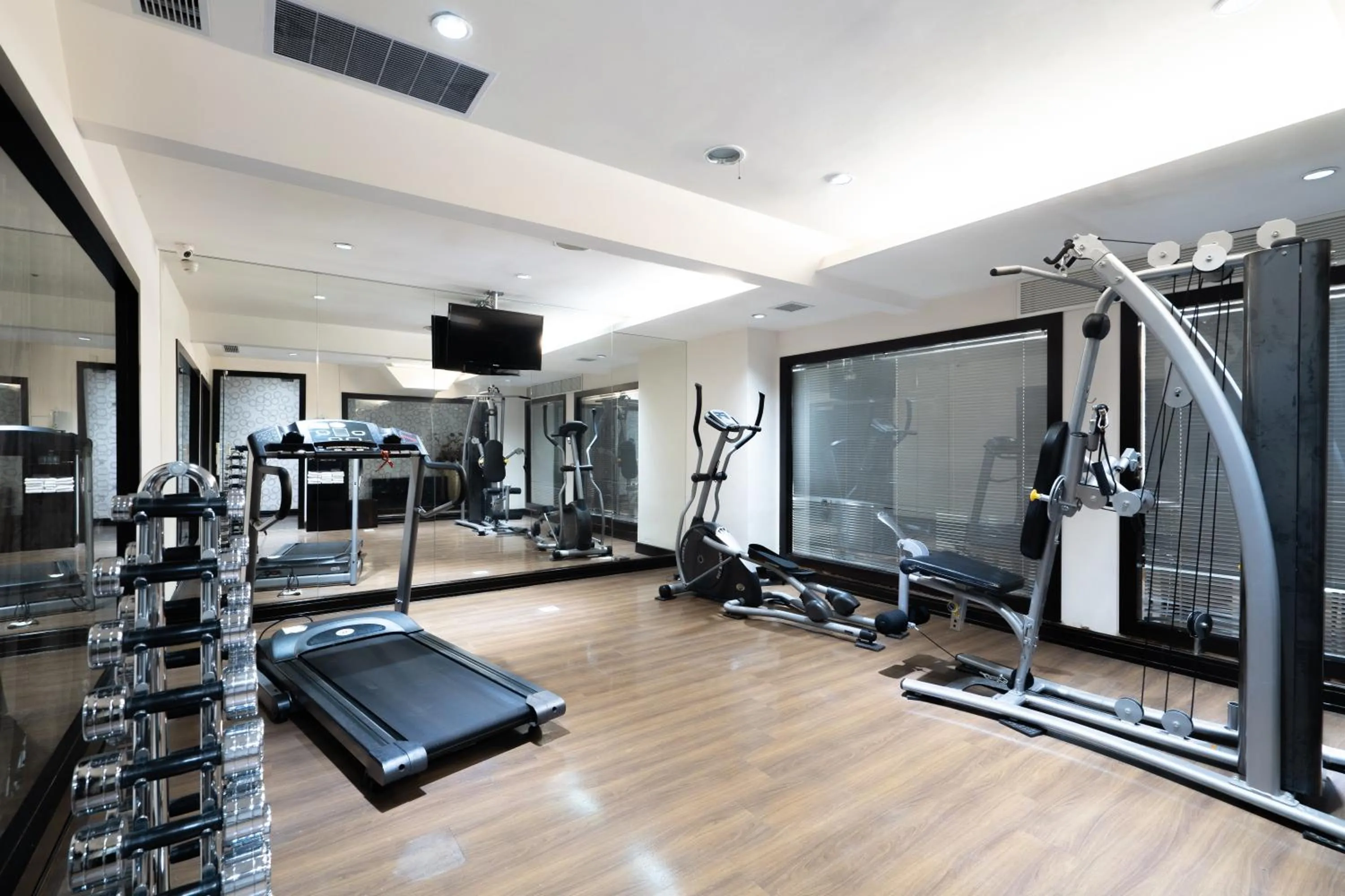 Fitness centre/facilities in XINSHE Hotel - Linsen