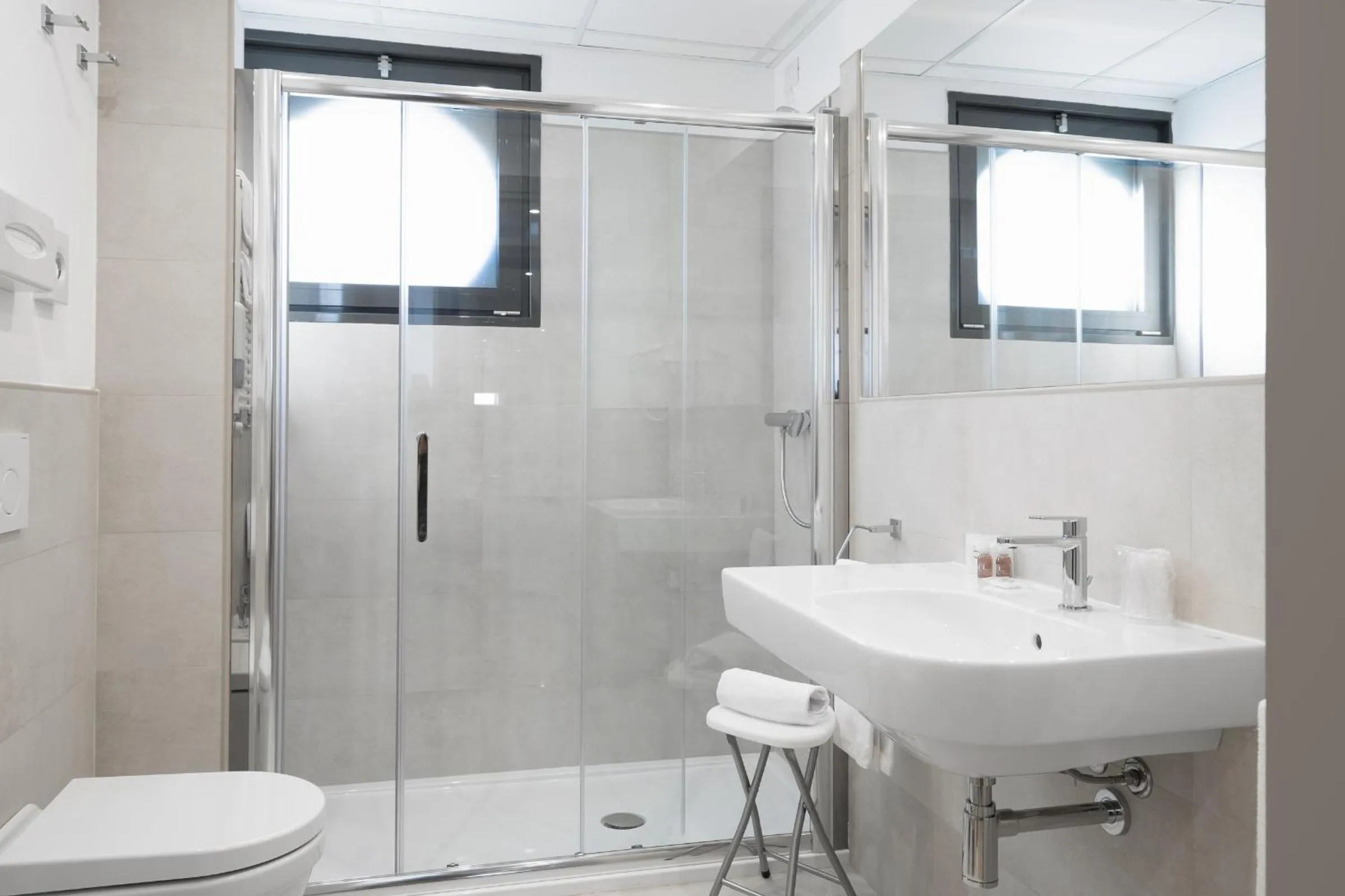 Bathroom in Hotel Martini