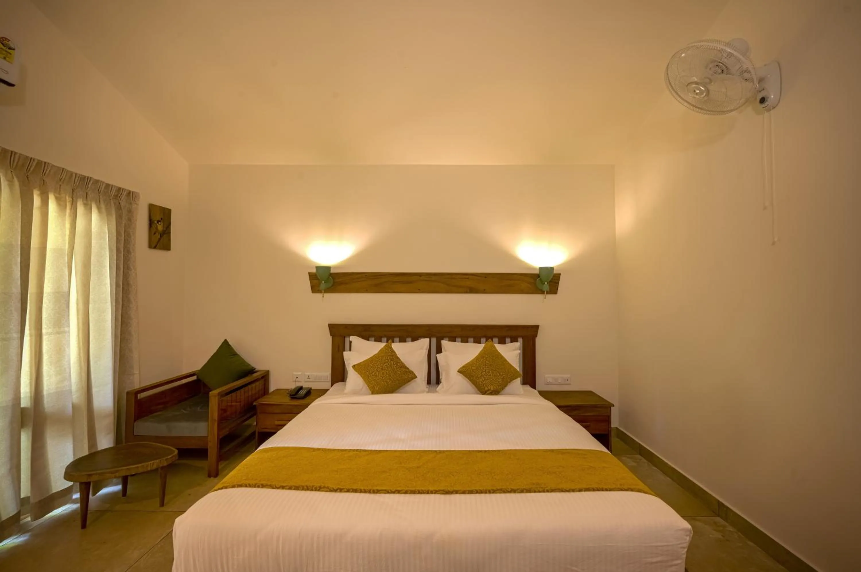 Bedroom, Bed in Maple Ash Resort