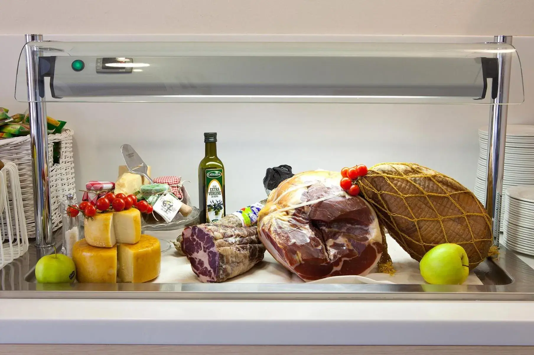 Restaurant/places to eat in Holiday Inn Express Reggio Emilia by IHG Restaurant/places to eat in Holiday Inn Express Reggio Emilia by IHG