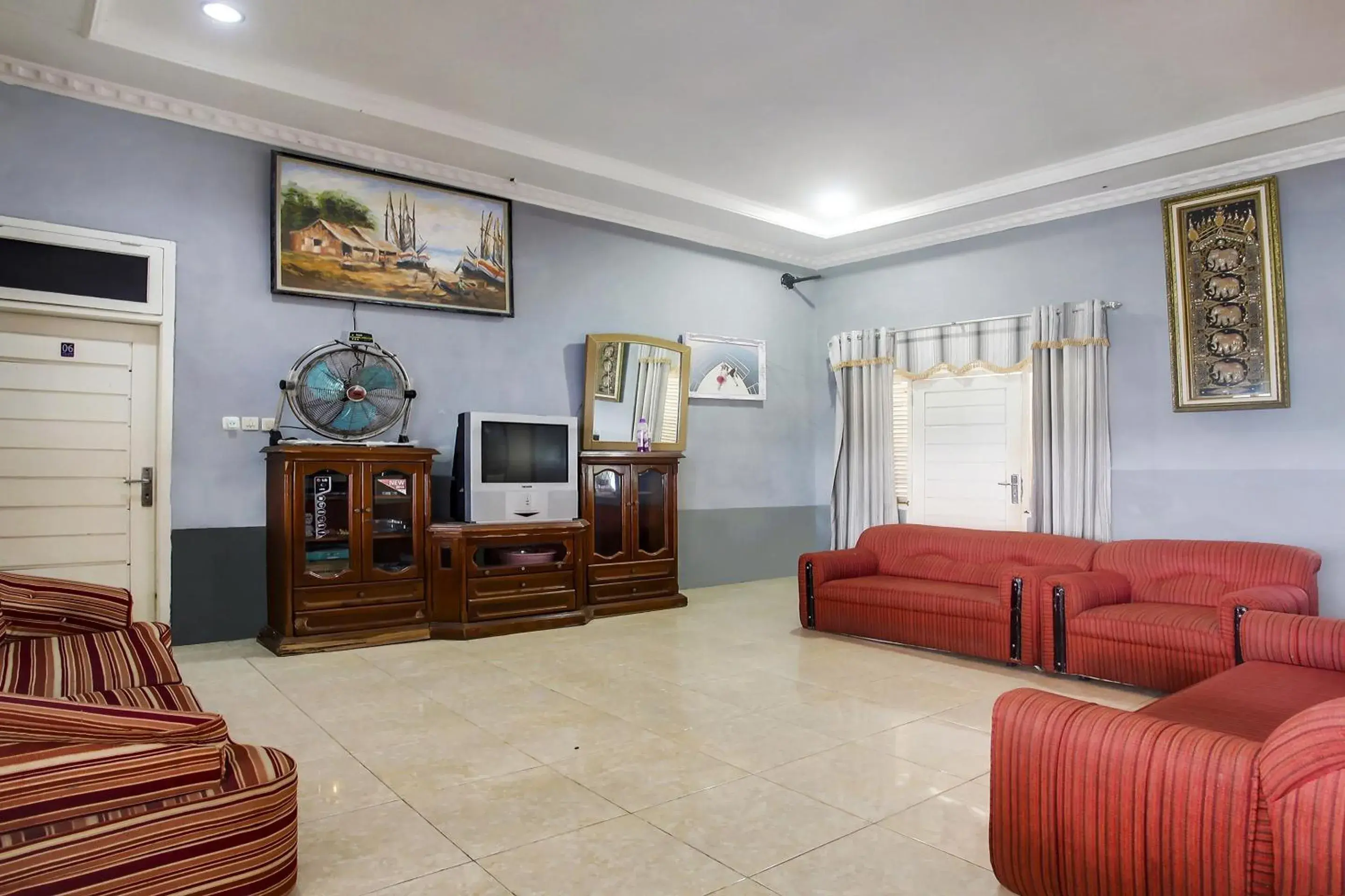 Lobby or reception in Hotel O Cottage Putra Mutun Beach Lobby or reception in Hotel O Cottage Putra Mutun Beach