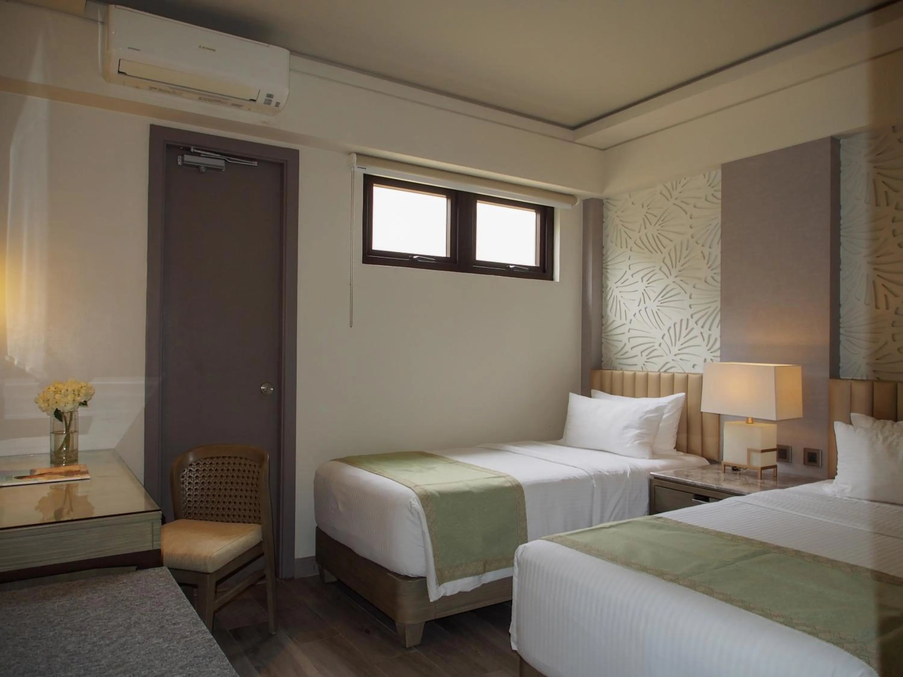 Bed in Henann Park Resort