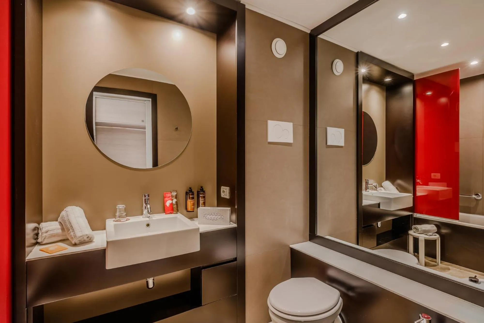 Bathroom in Antony Hotel - Venice Airport