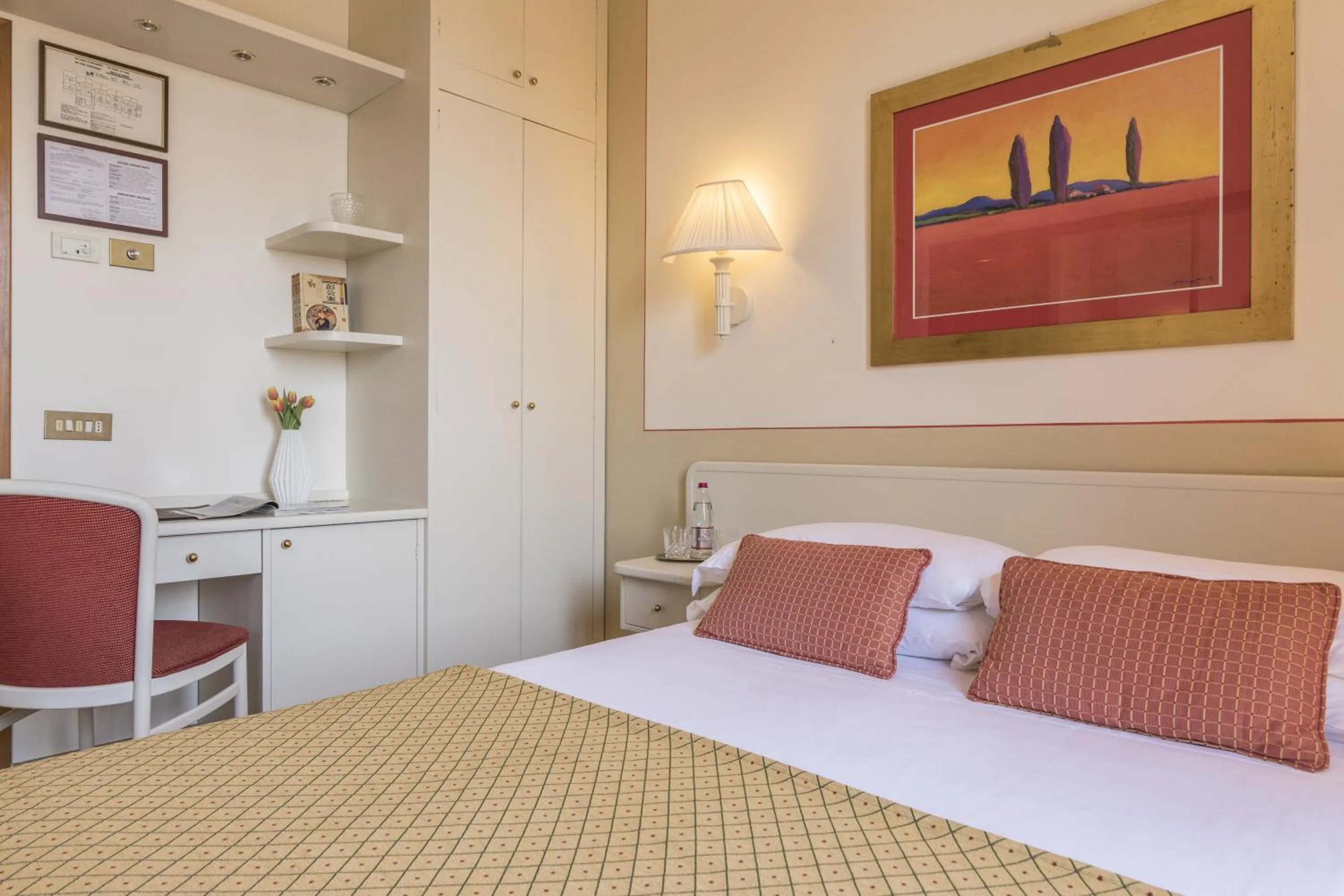 Bed in Relais Santa Chiara Hotel - Tuscany Charme