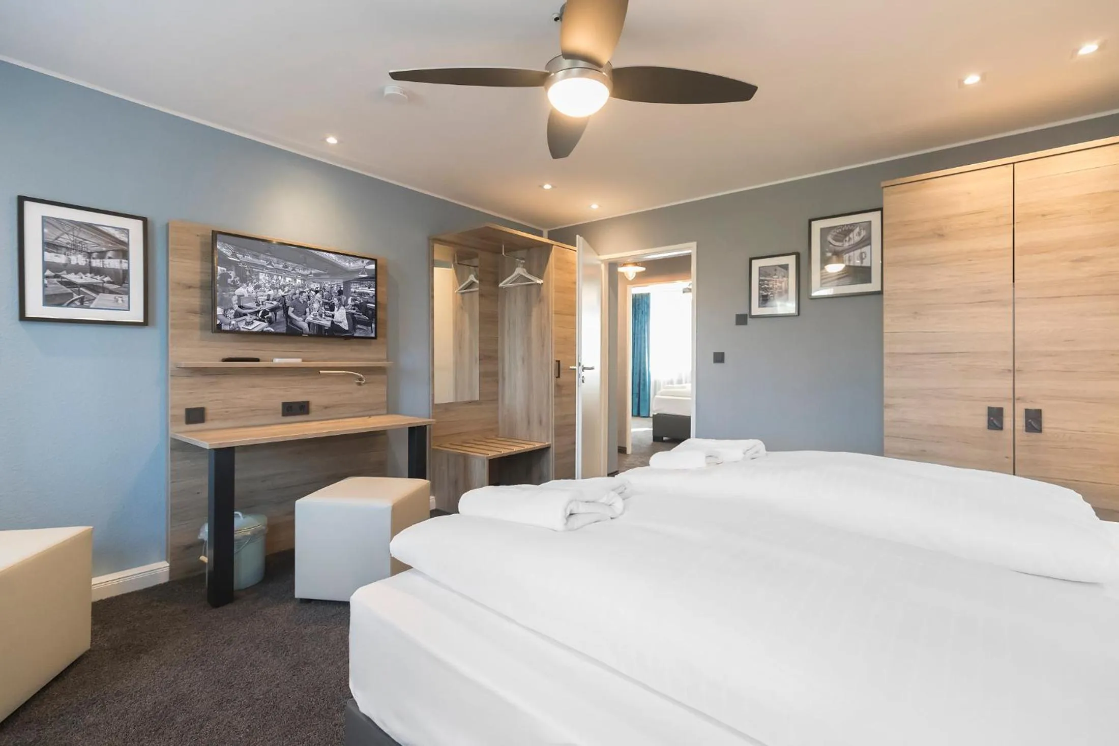 Bed in Riverview Apartments by dasPaul