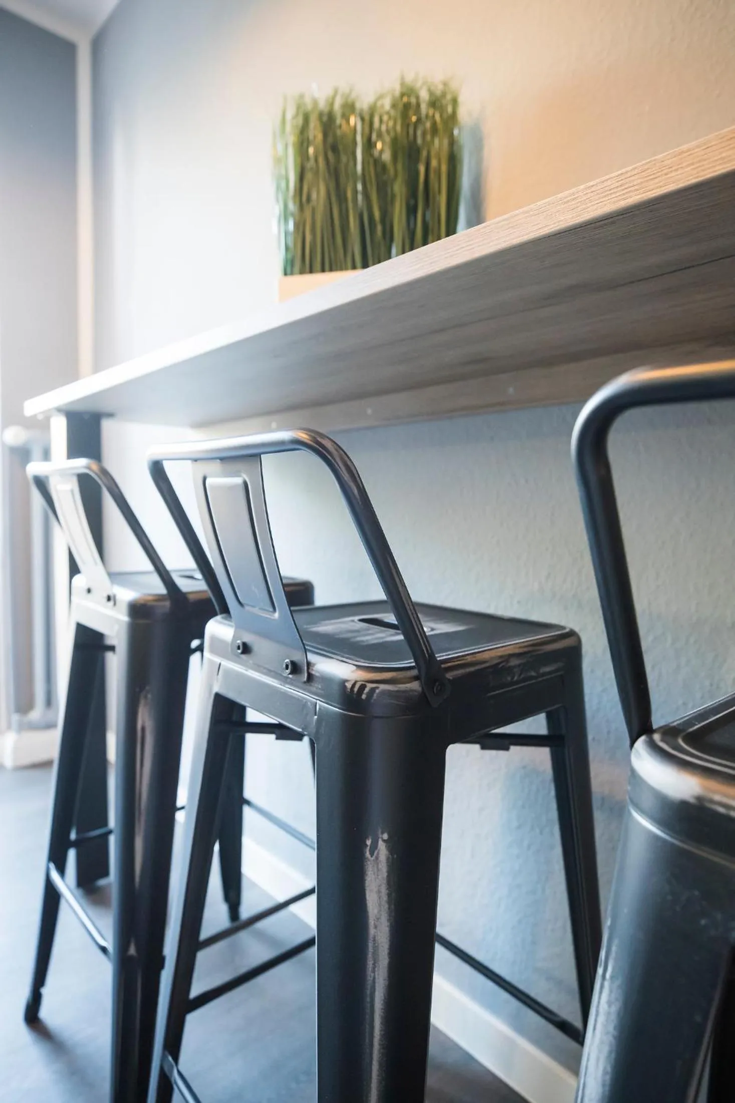 Seating area in Riverview Apartments by dasPaul