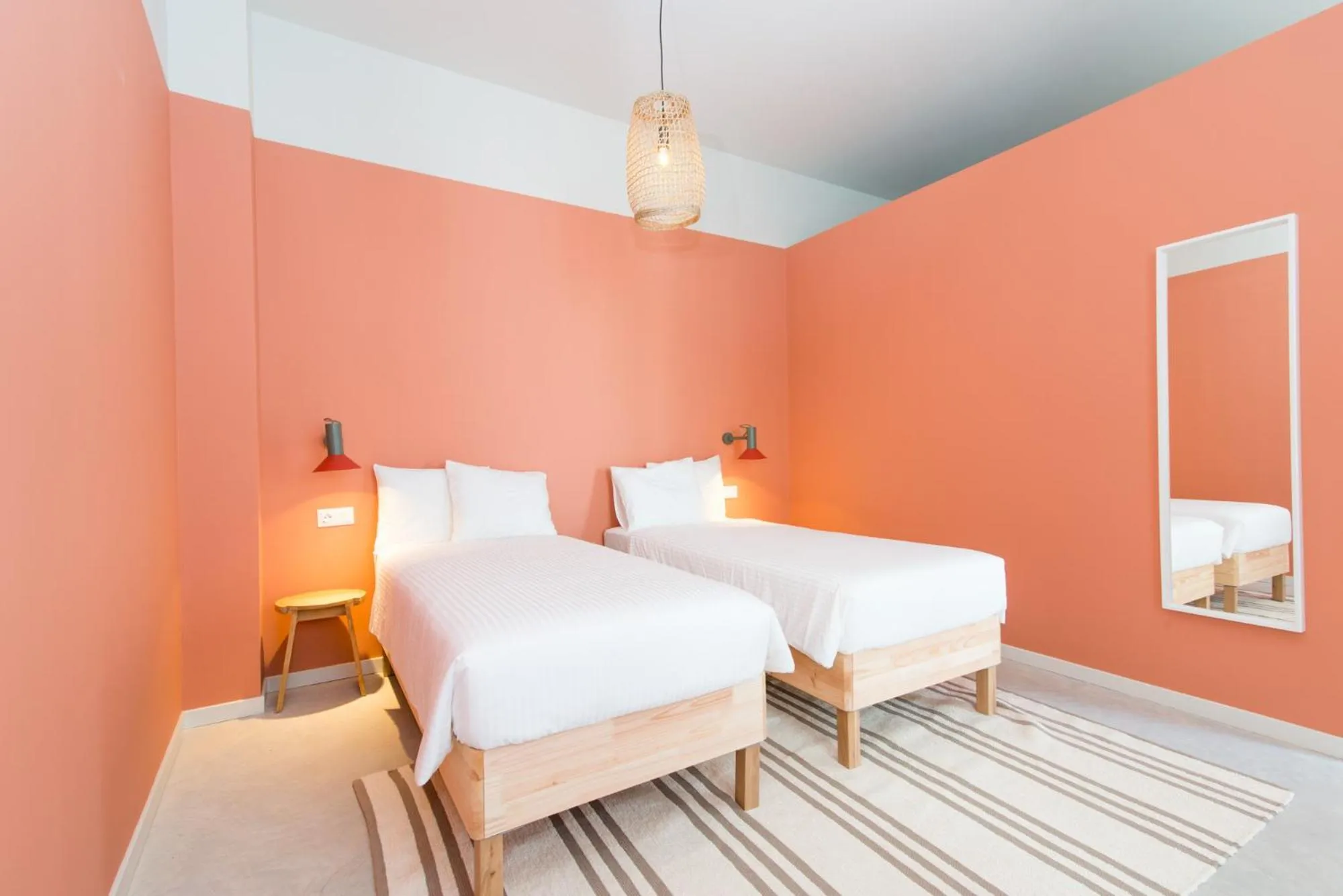 Bed in Casa Rosa Villa with Pool in Olhao Centre