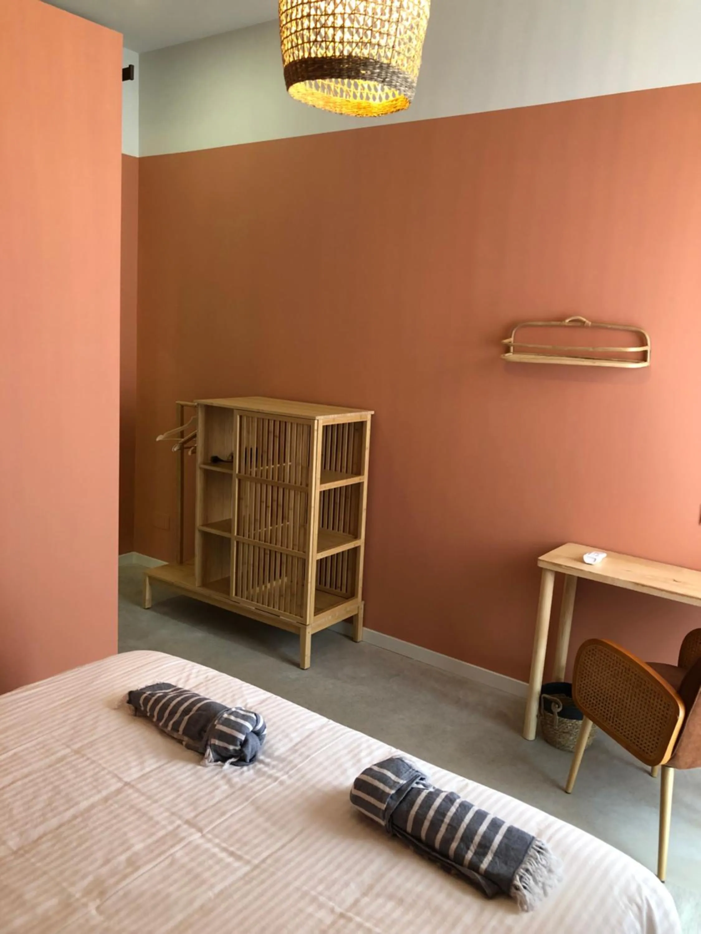 Bed in Casa Rosa Villa with Pool in Olhao Centre