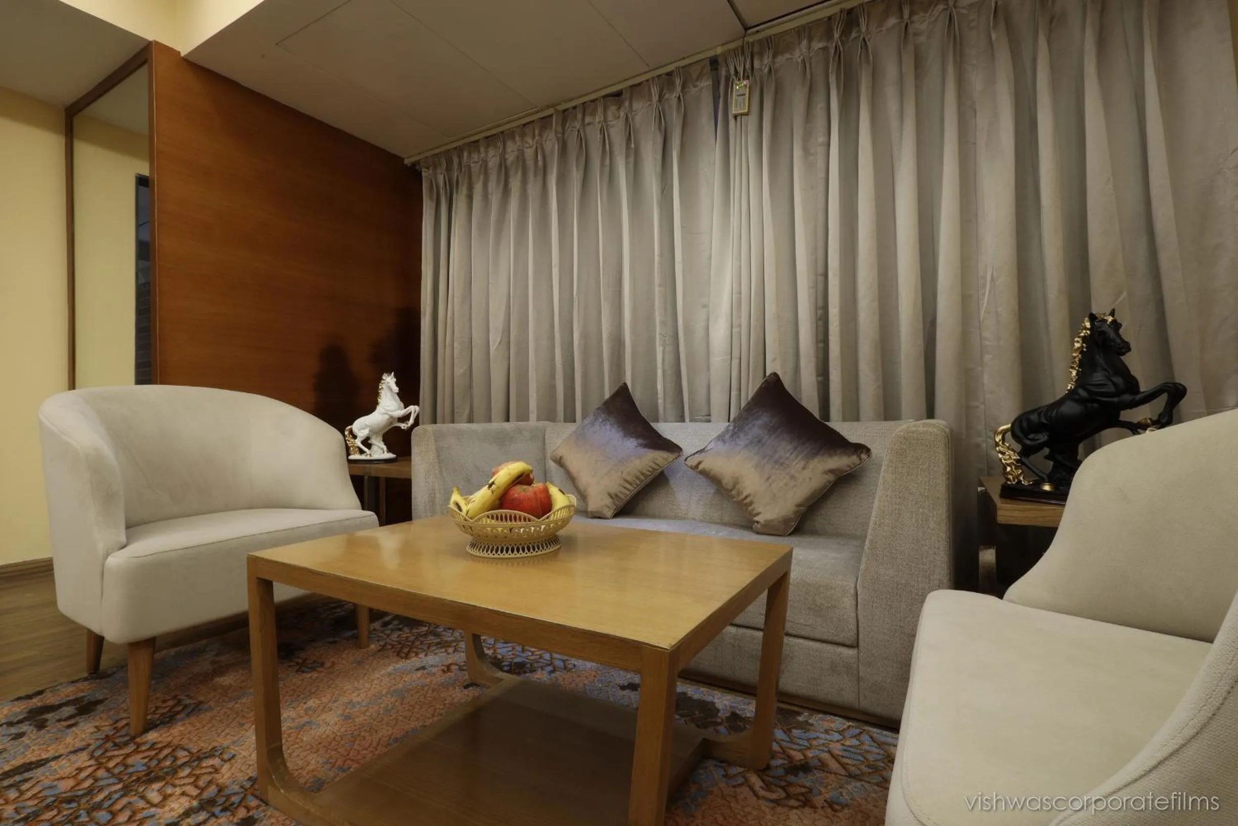 Living room in Rang Lords Inn Bharuch