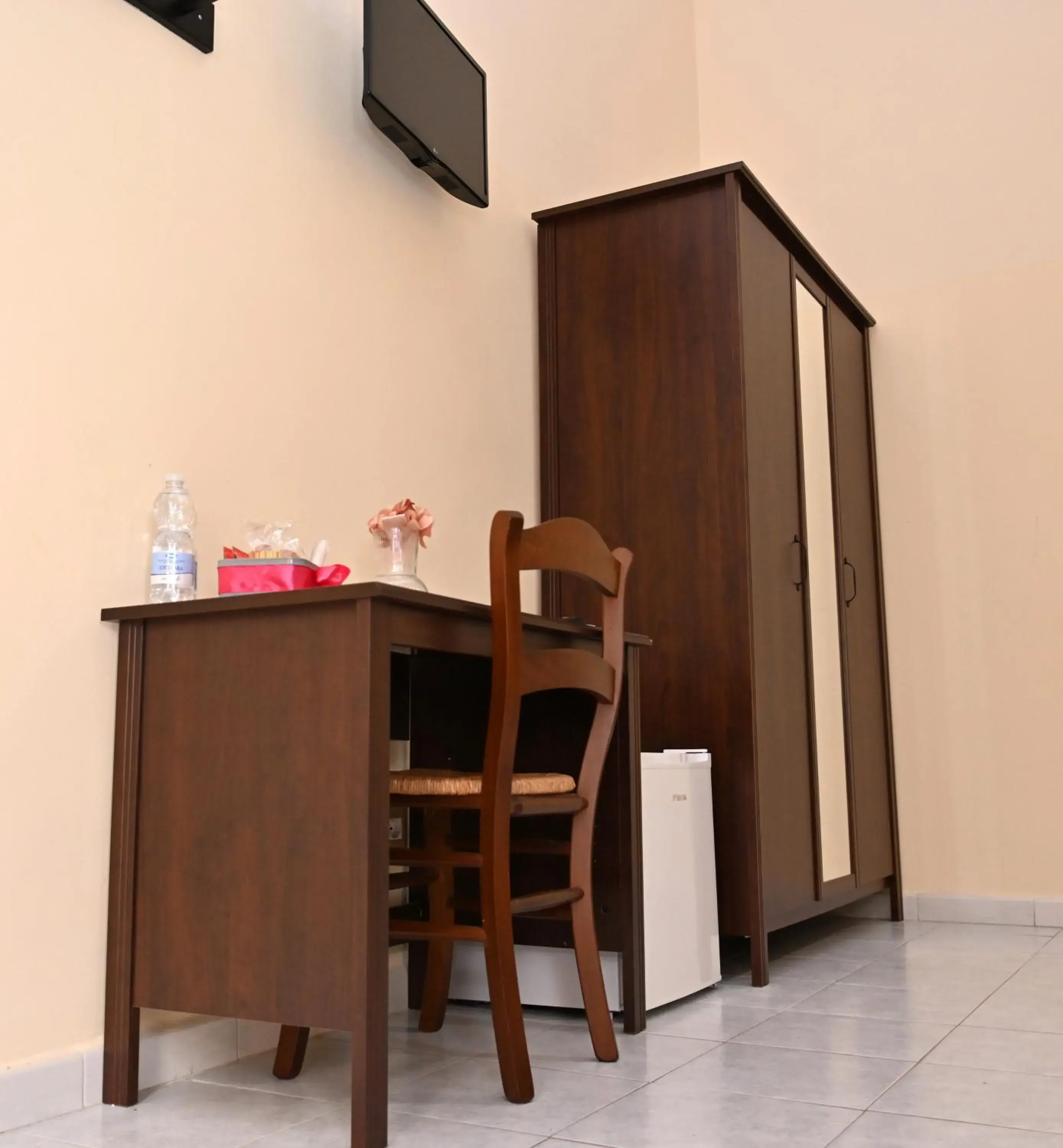 Double Room with Private Bathroom in B&B a Capua - I PORTICI del centro Double Room with Private Bathroom in B&B a Capua - I PORTICI del centro