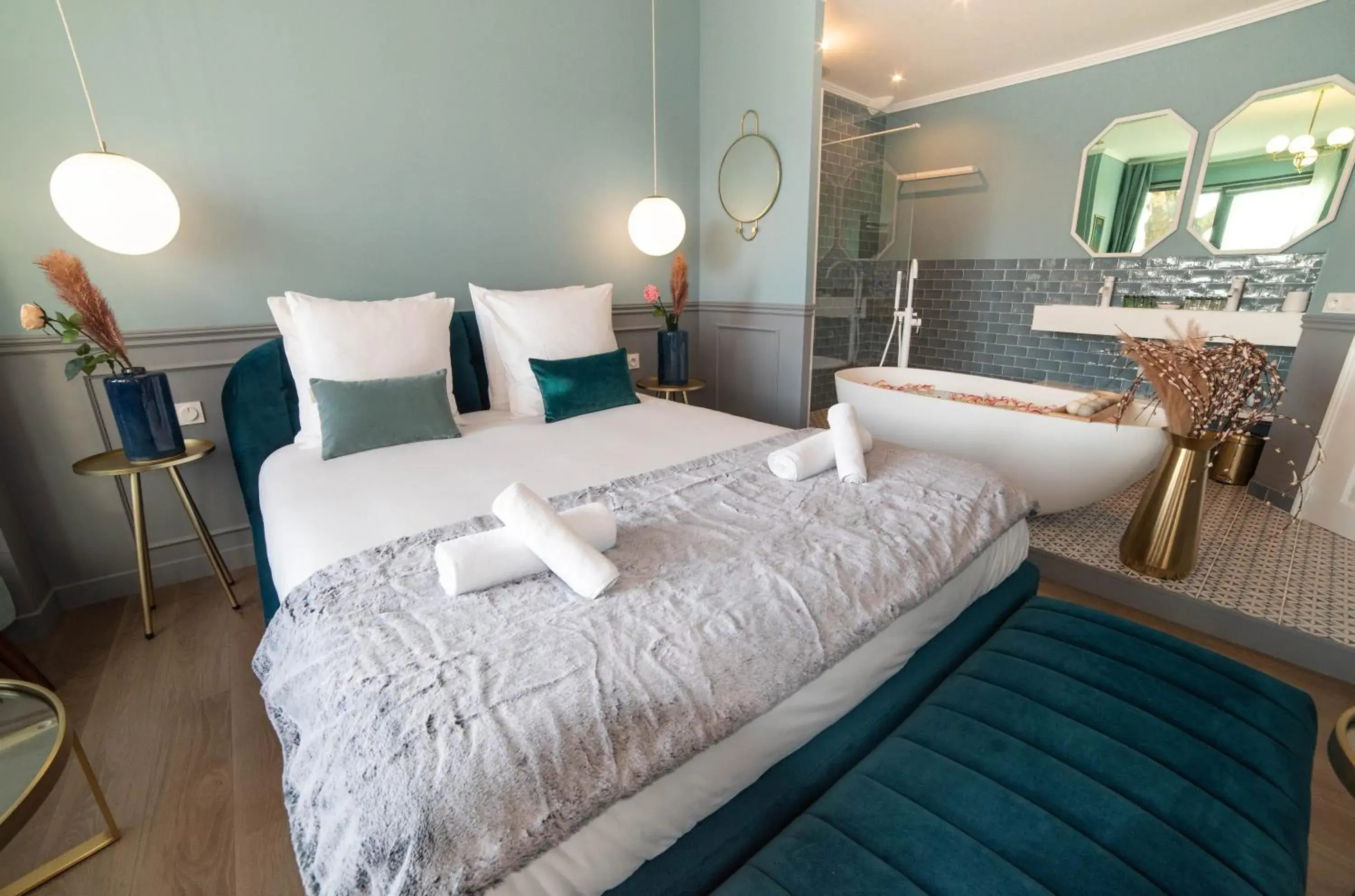 Superior Apartment in The Parisian Blue Eiffel Tower Superior Apartment in The Parisian Blue Eiffel Tower