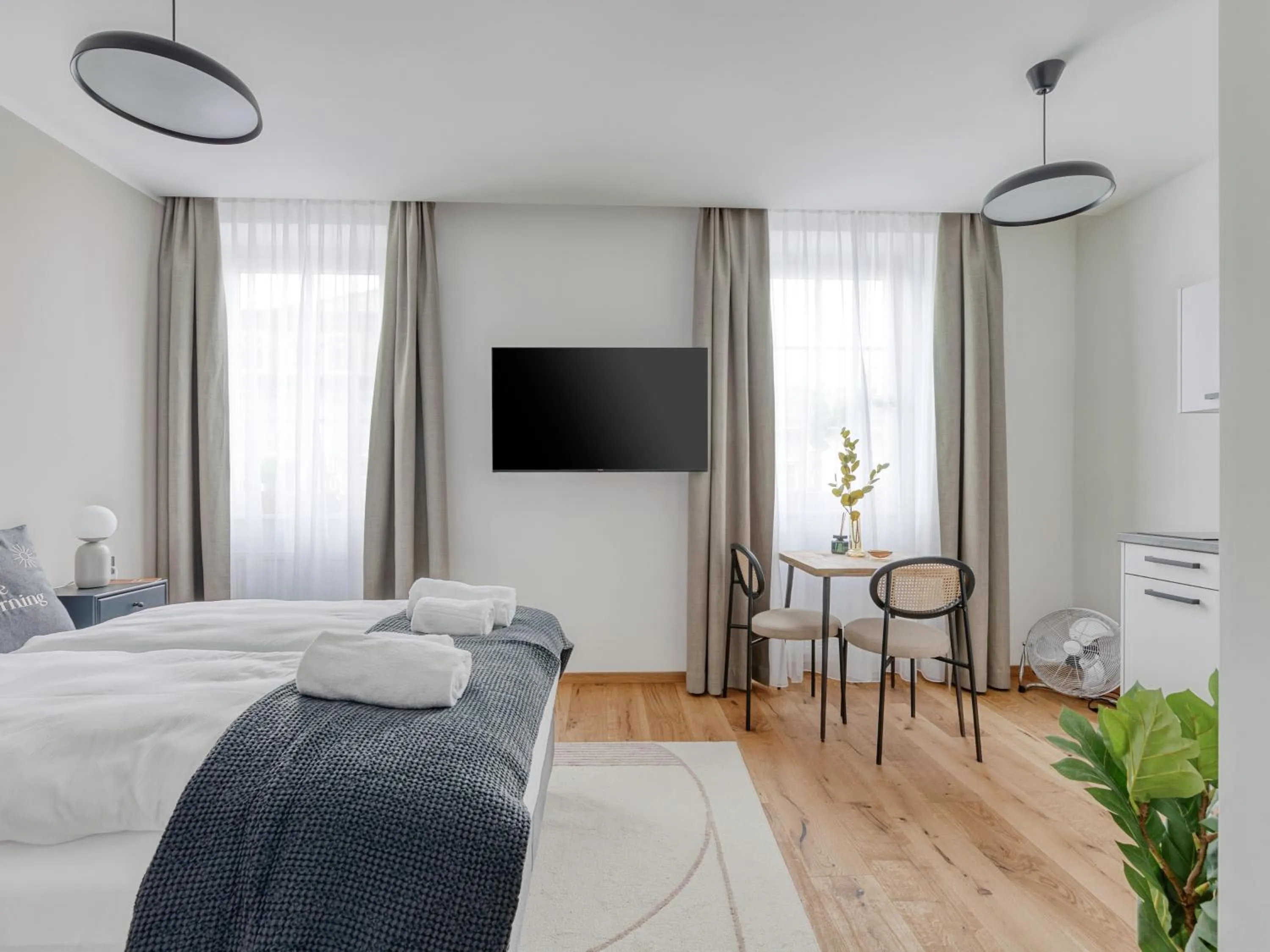 Bed in Limehome Villach Gerbergasse