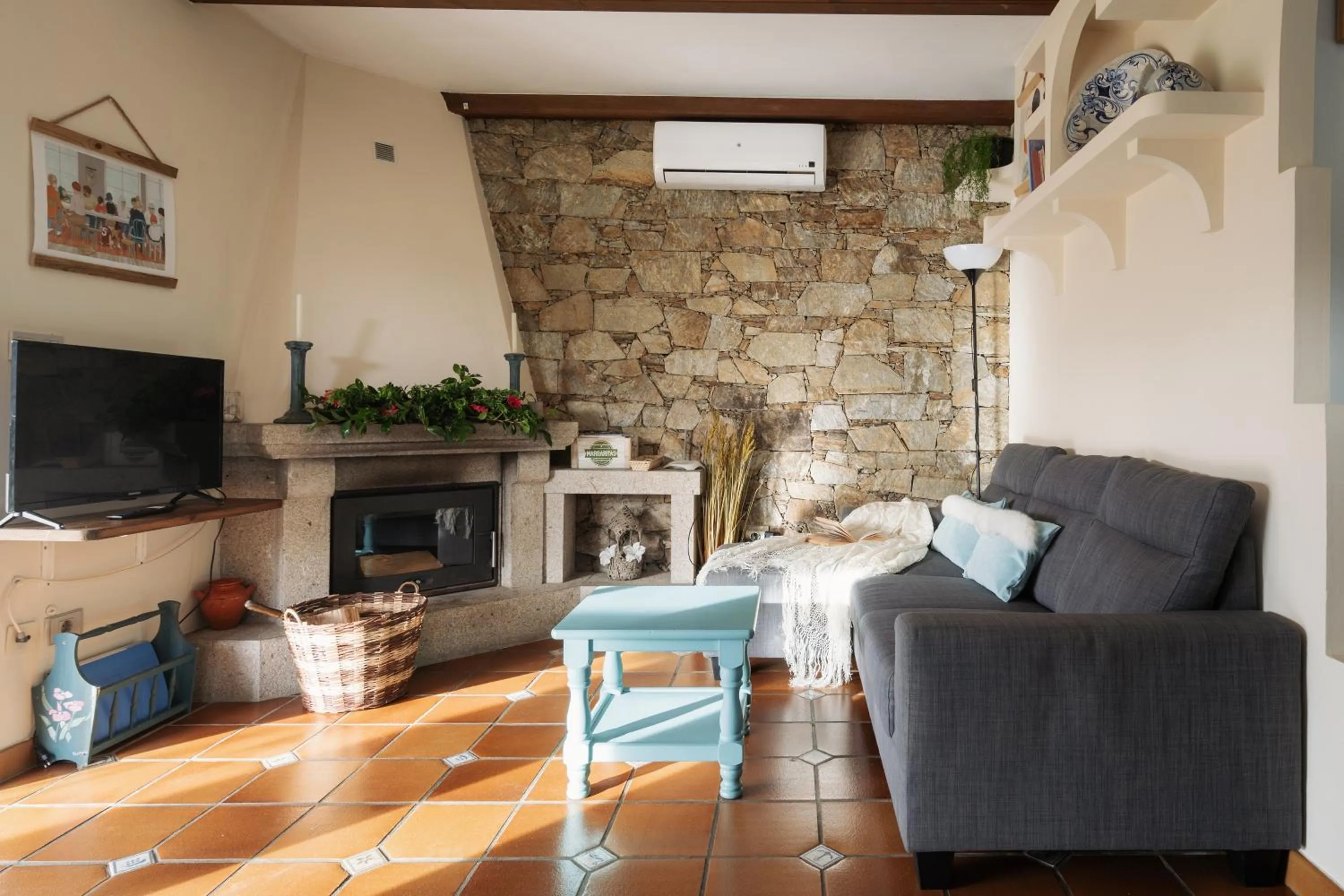 Casa Costaneira