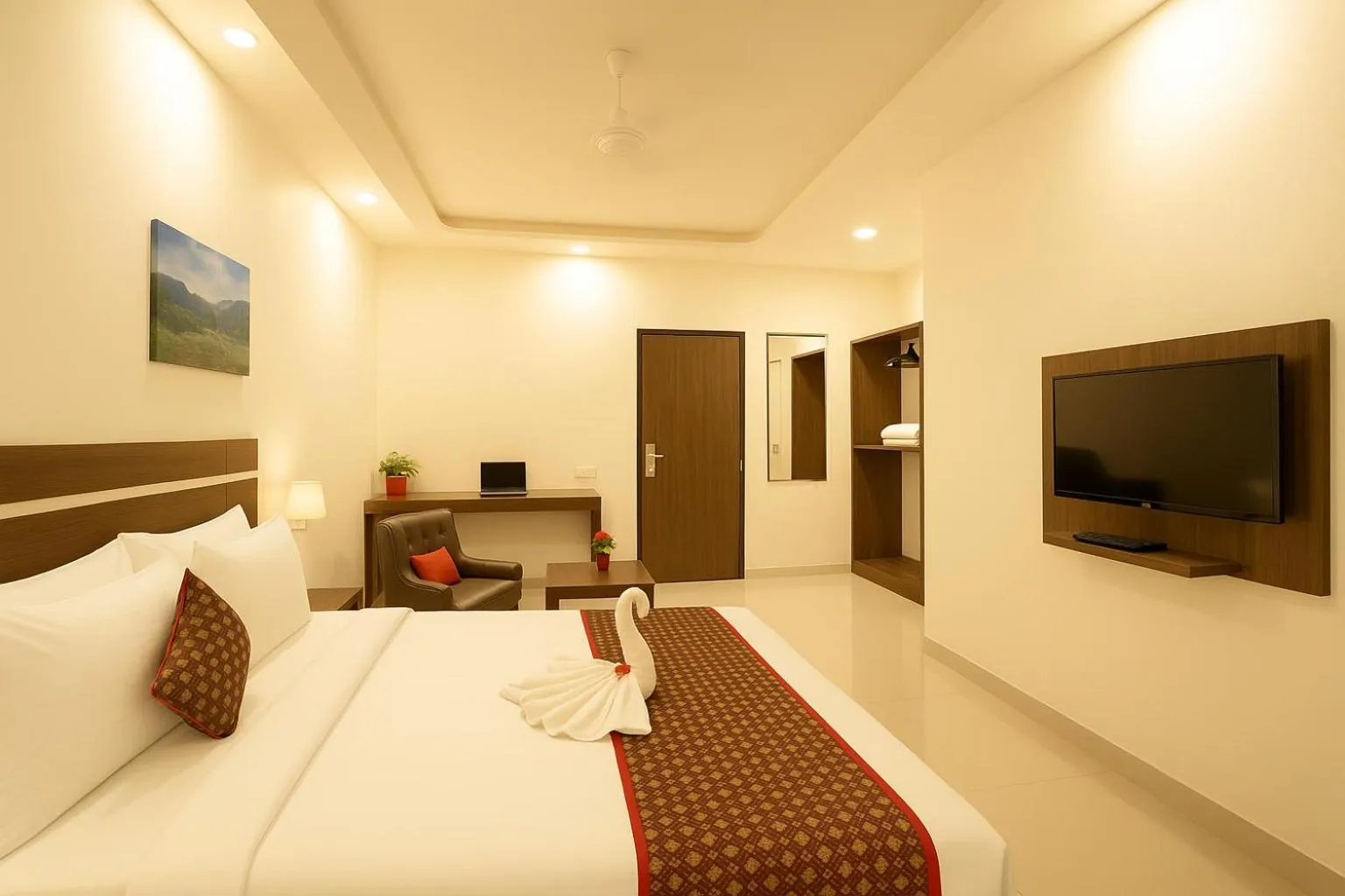 Bed in Compact Tea Square